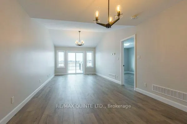 Photo 15 of 55 Sandhu Crescent, Belleville, Belleville Ward — HOMEH