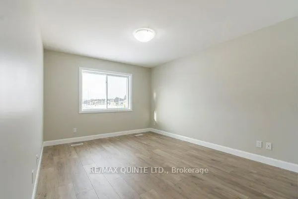 Photo 18 of 55 Sandhu Crescent, Belleville, Belleville Ward — HOMEH
