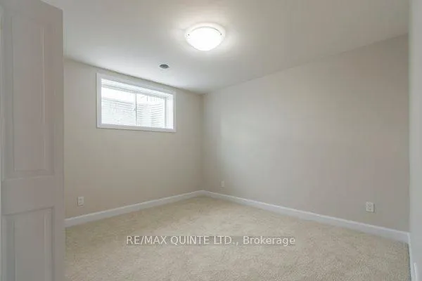 Photo 32 of 55 Sandhu Crescent, Belleville, Belleville Ward — HOMEH