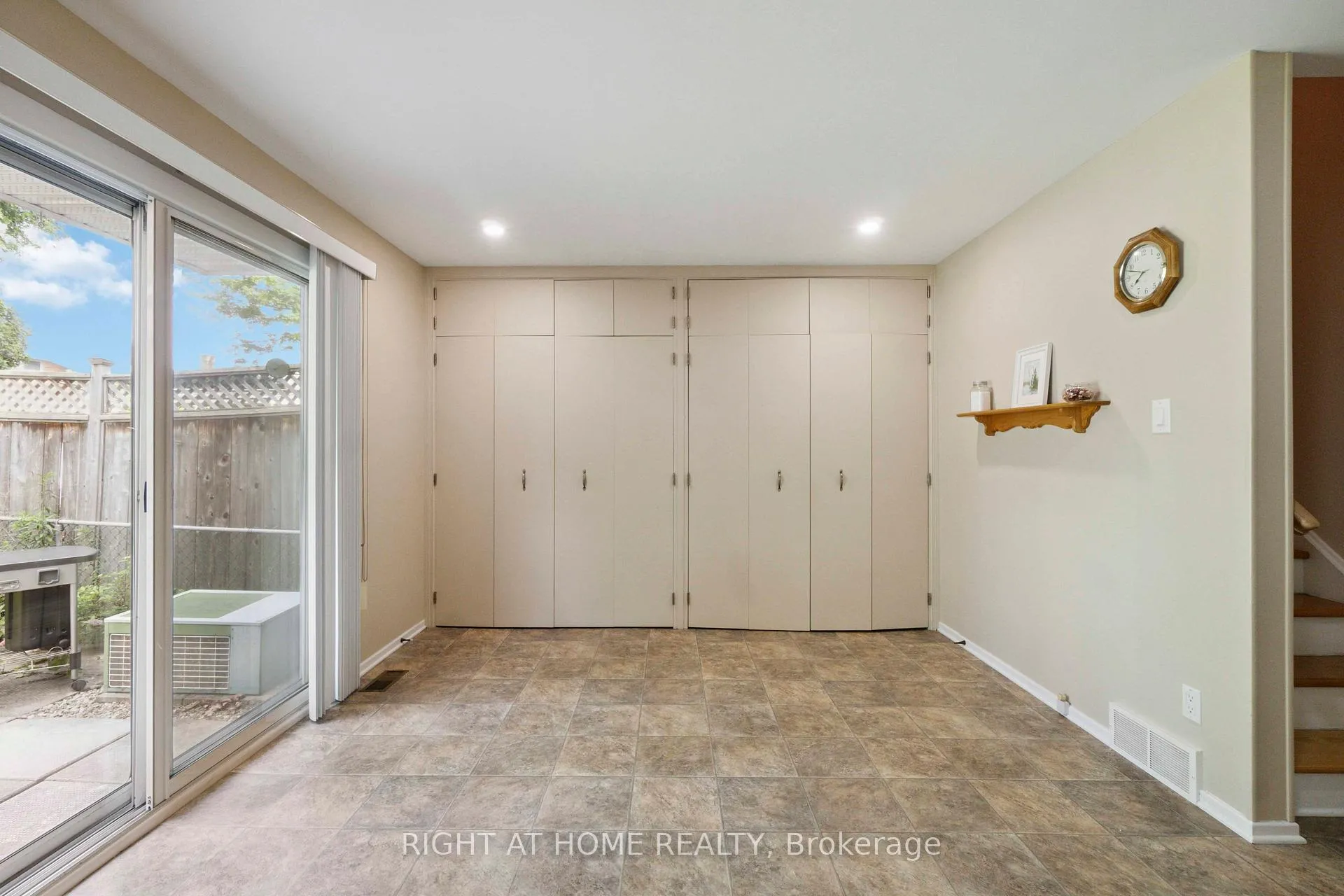 Photo 13 of 53B Tauvette Street, Ottawa, Blackburn Hamlet — HOMEH