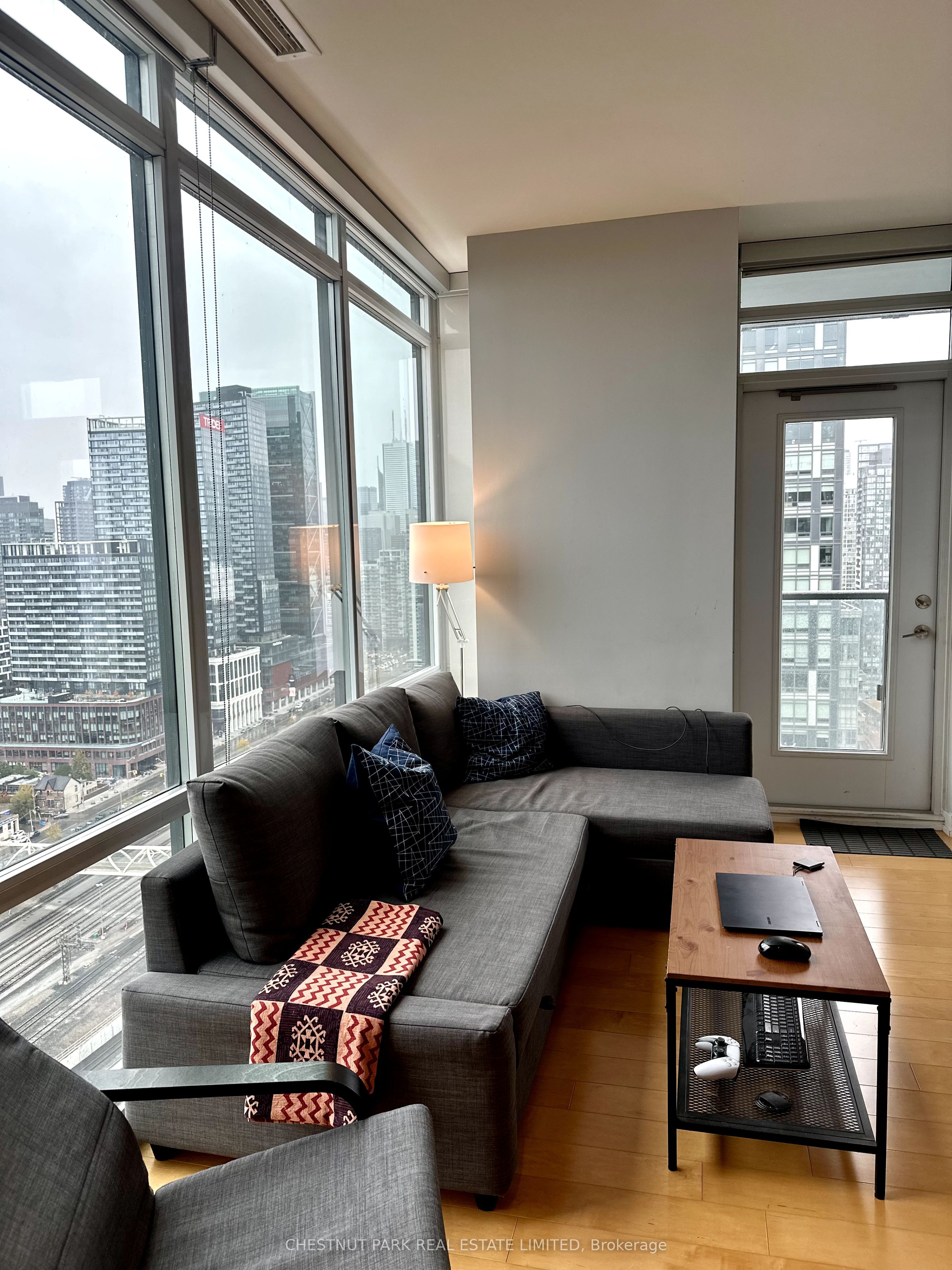 Photo 32 of Unit 2804, 170 Fort York Boulevard, Toronto, Waterfront Communities — HOMEH