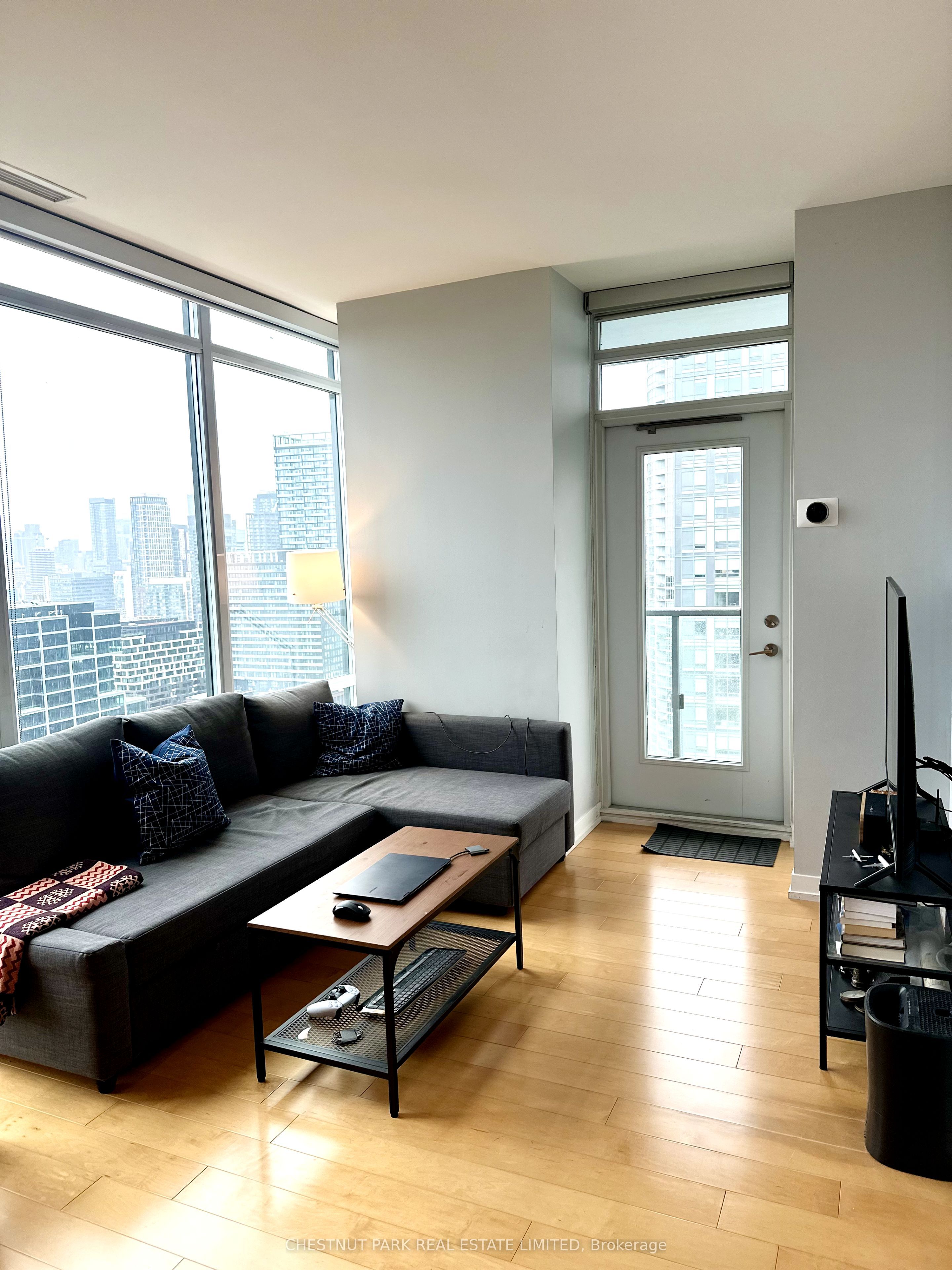 Photo 31 of Unit 2804, 170 Fort York Boulevard, Toronto, Waterfront Communities — HOMEH
