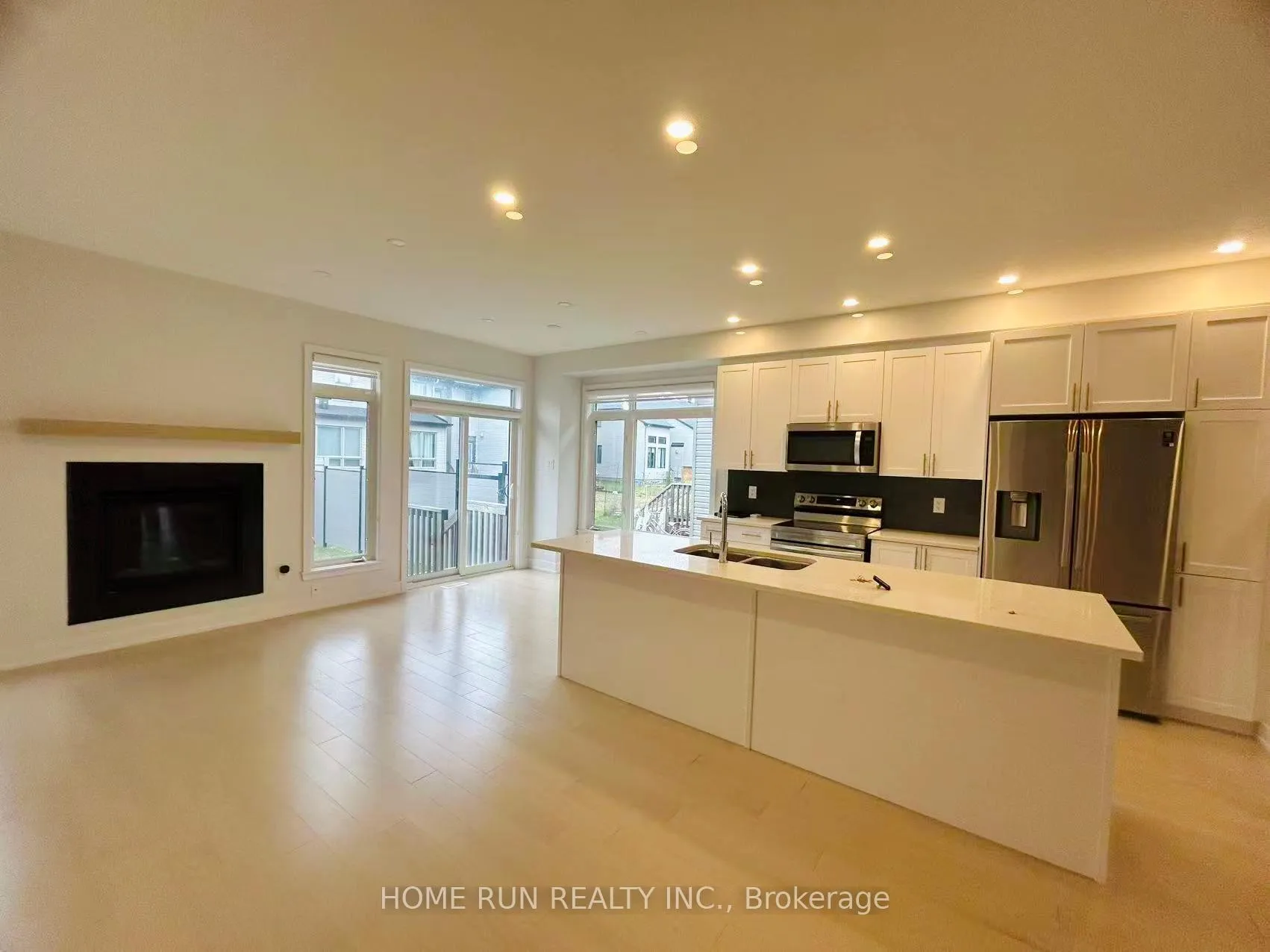 Photo 14 of 870 Solarium Avenue, Ottawa, Riverside South/Gloucester Glen — HOMEH