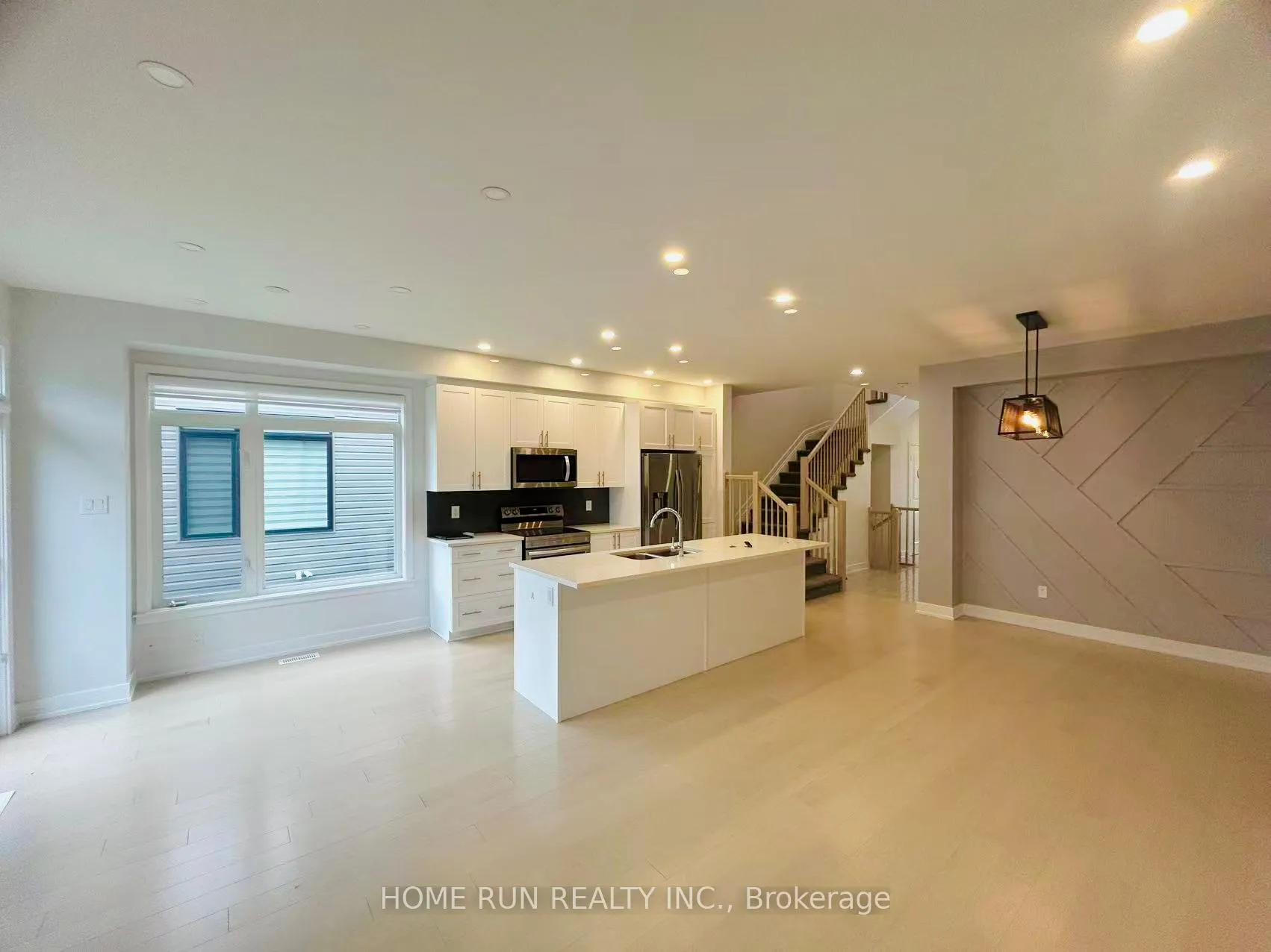Photo 28 of 870 Solarium Avenue, Ottawa, Riverside South/Gloucester Glen — HOMEH