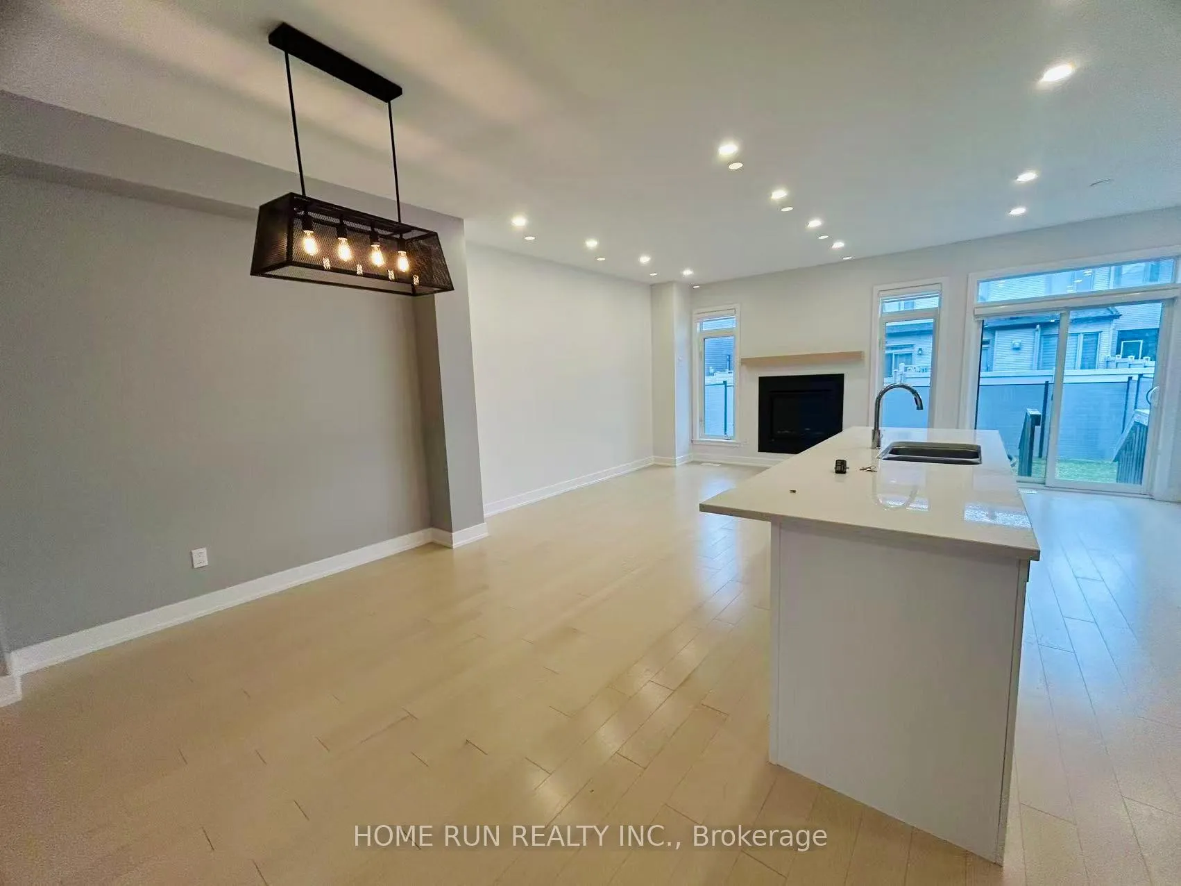 Photo 39 of 870 Solarium Avenue, Ottawa, Riverside South/Gloucester Glen — HOMEH