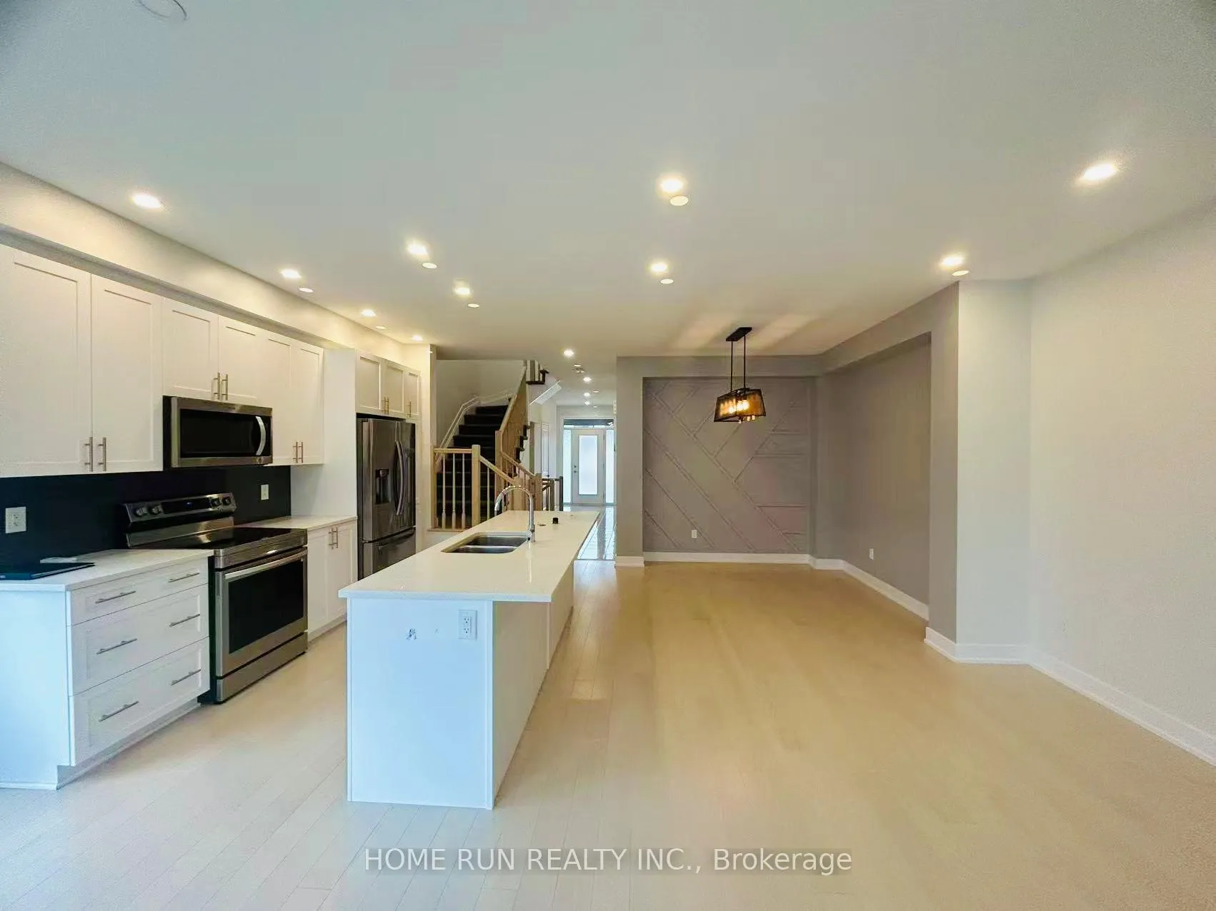 Photo 62 of 870 Solarium Avenue, Ottawa, Riverside South/Gloucester Glen — HOMEH