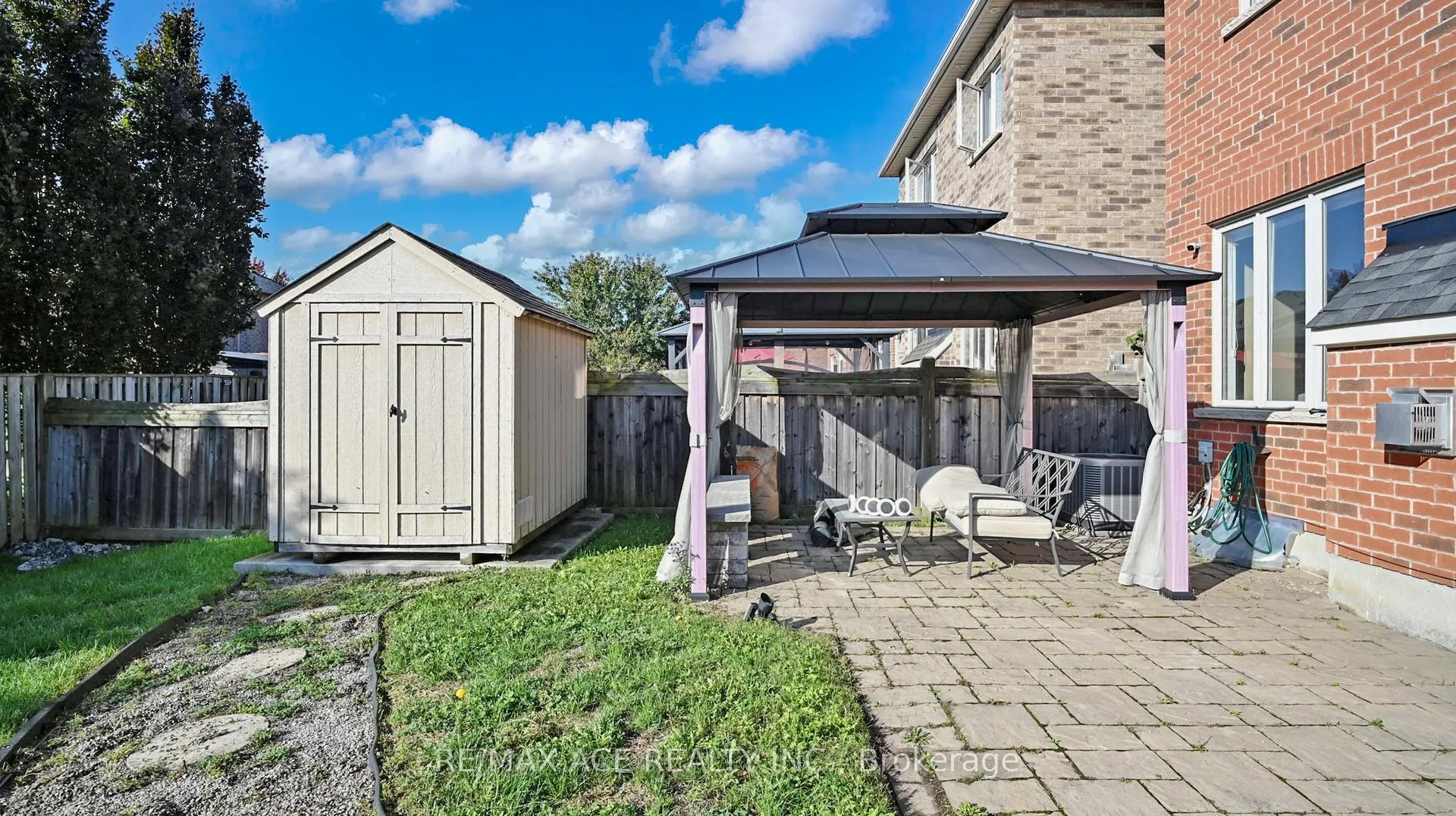 Photo 440 of 5 Beverton Crescent, Ajax, Northwest Ajax — HOMEH