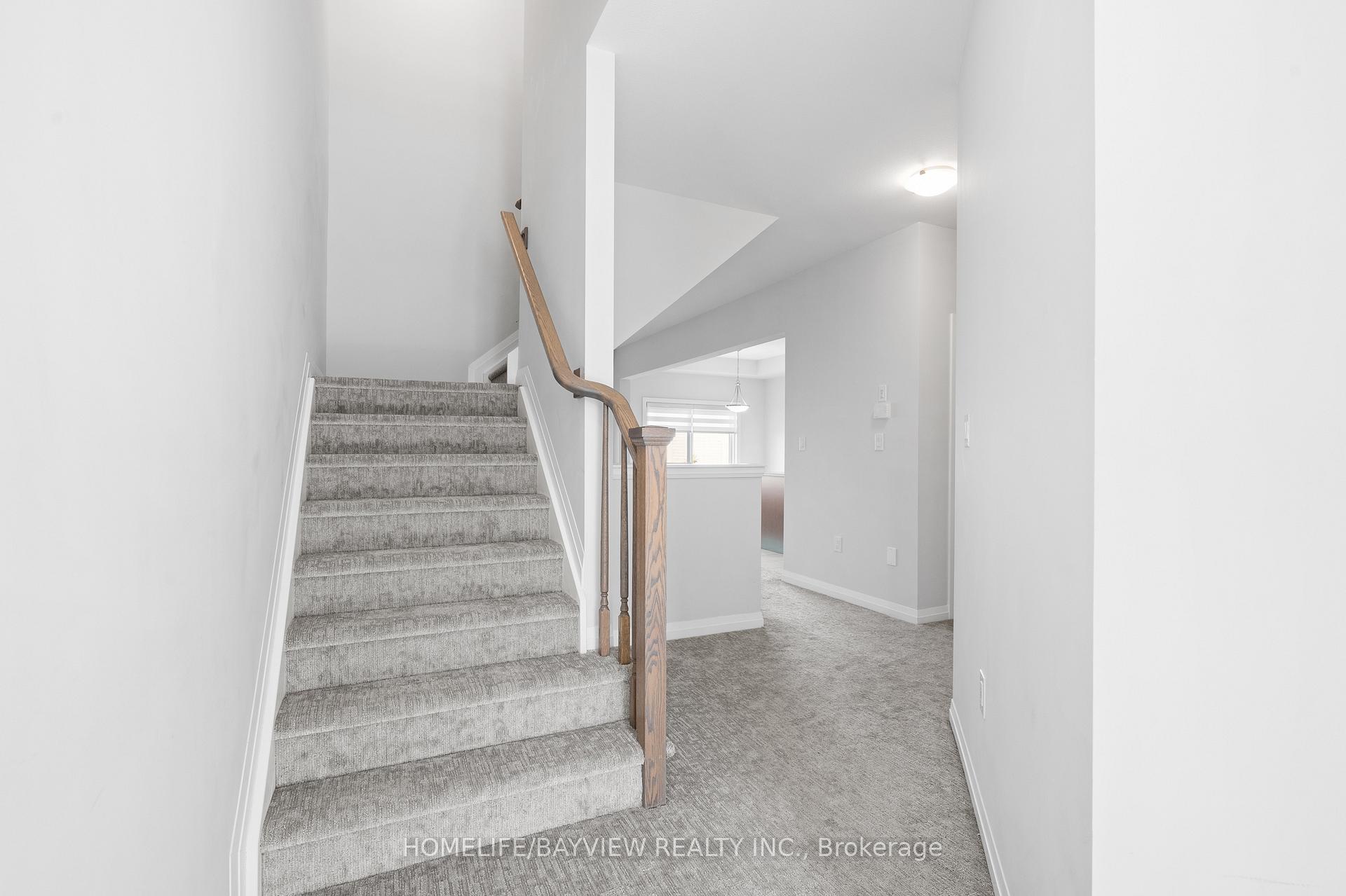 Photo 5 of 191 Bur Oak Drive, Thorold, Confederation Heights — HOMEH