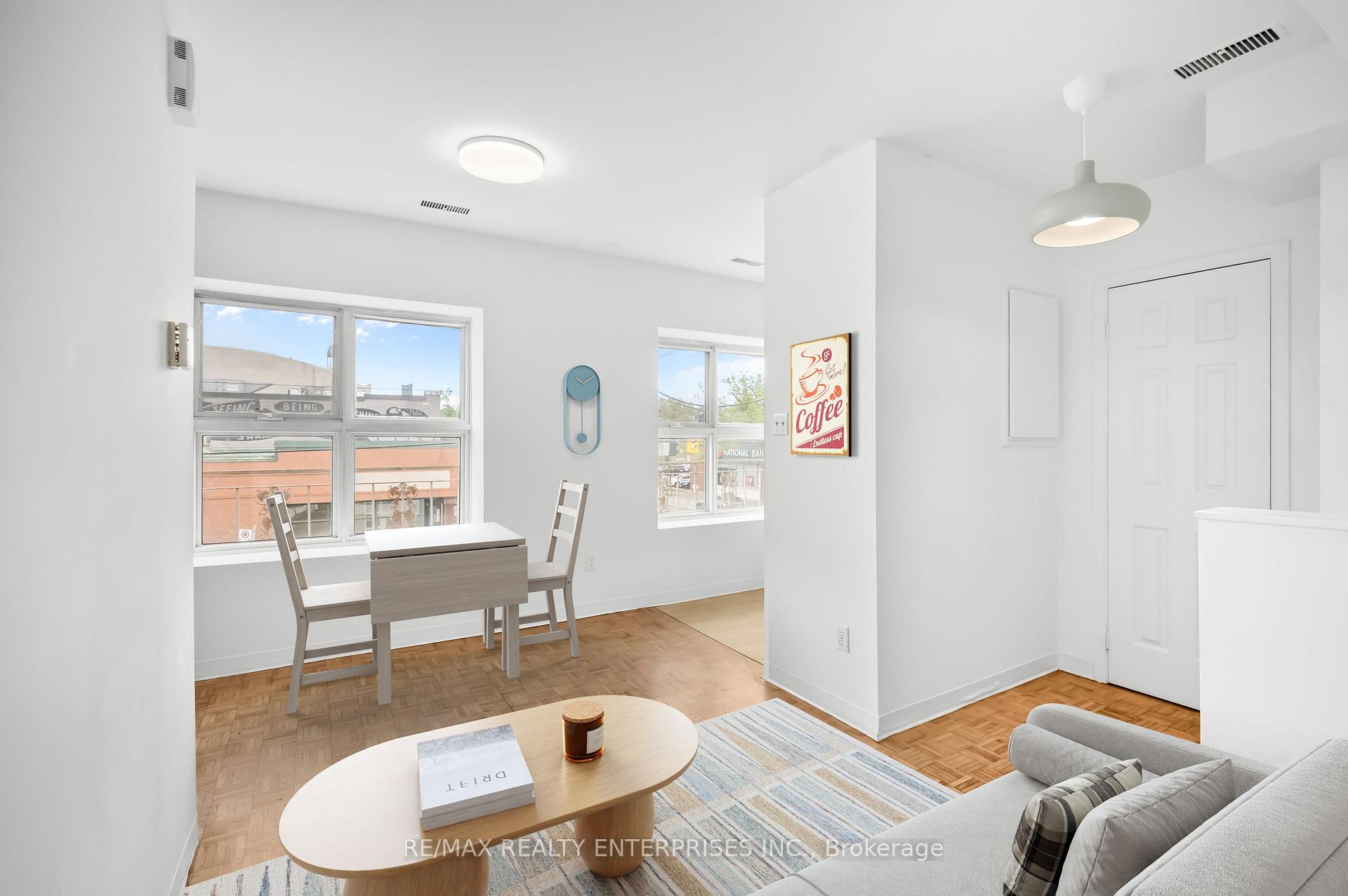 Photo 3 of Unit 2, 770 College Street, Toronto, Palmerston-Little Italy — HOMEH