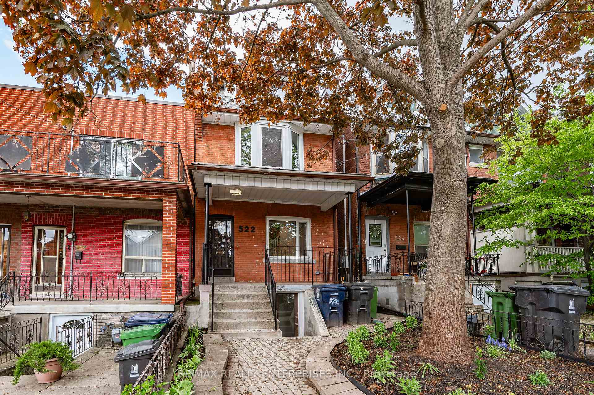 Photo 1 of 522 Crawford Street, Toronto, Palmerston-Little Italy — HOMEH