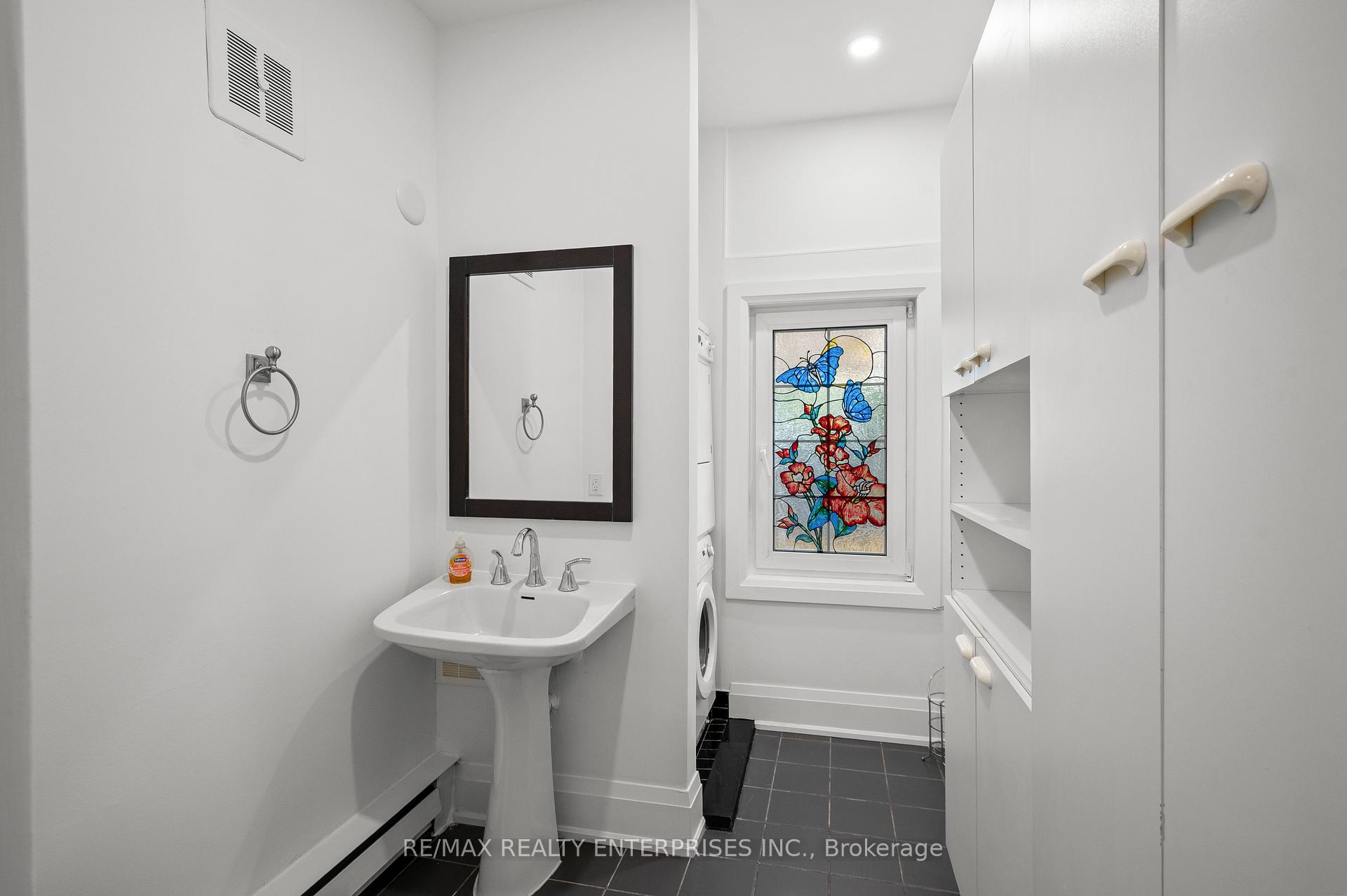 Photo 14 of 522 Crawford Street, Toronto, Palmerston-Little Italy — HOMEH