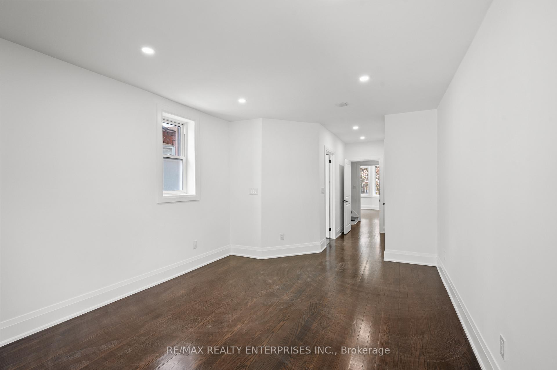 Photo 18 of 522 Crawford Street, Toronto, Palmerston-Little Italy — HOMEH