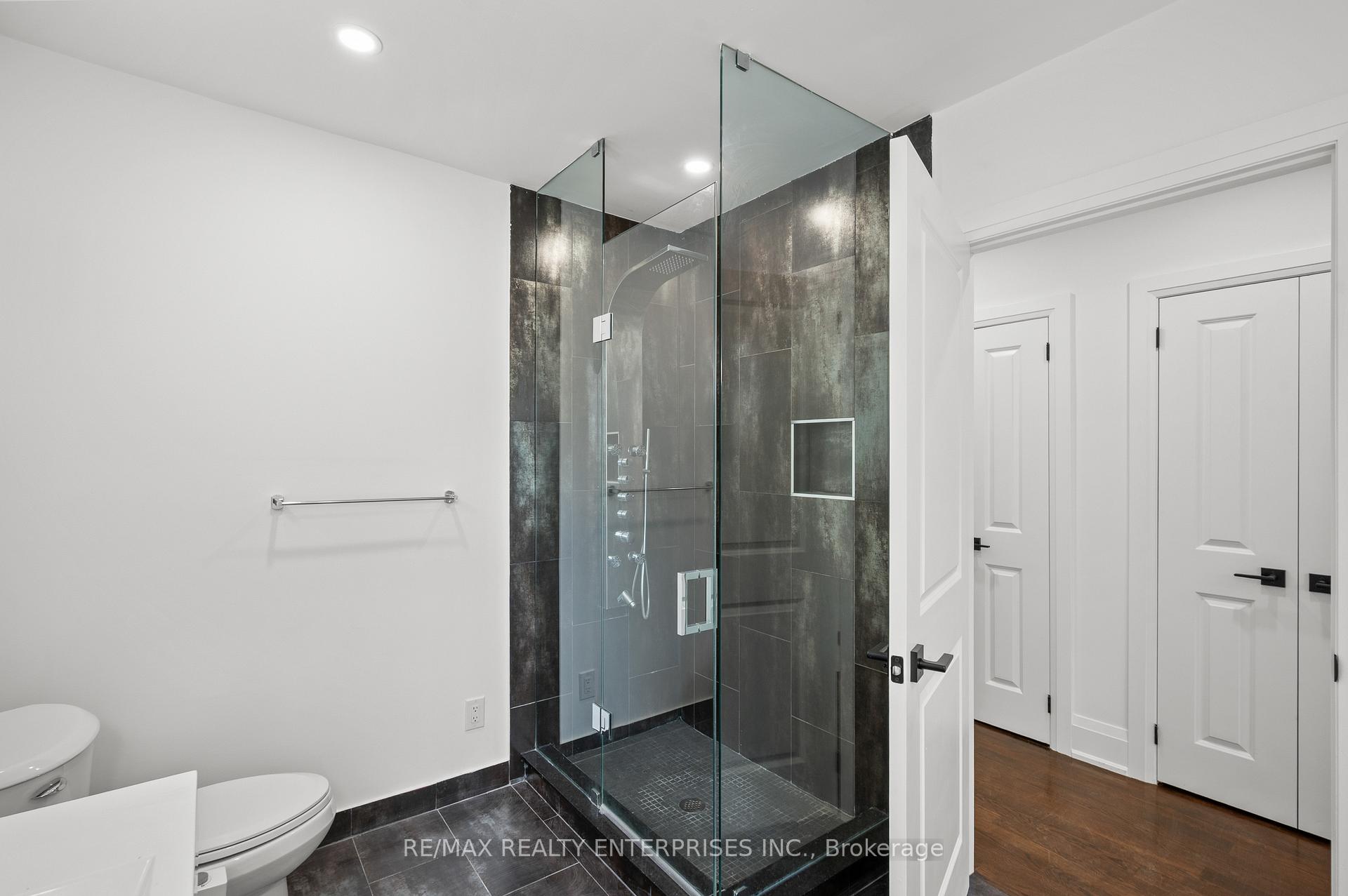Photo 21 of 522 Crawford Street, Toronto, Palmerston-Little Italy — HOMEH