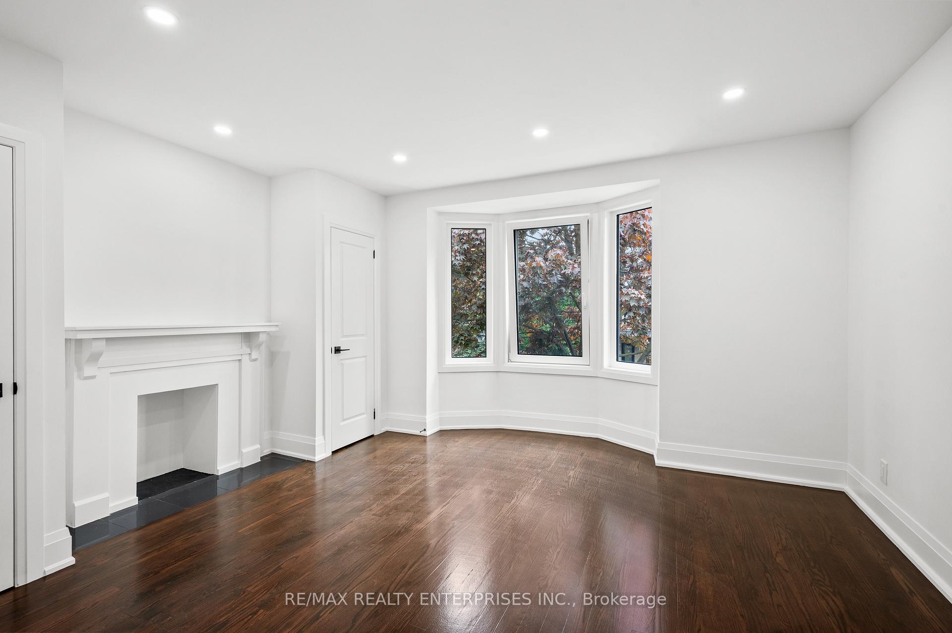 Photo 23 of 522 Crawford Street, Toronto, Palmerston-Little Italy — HOMEH