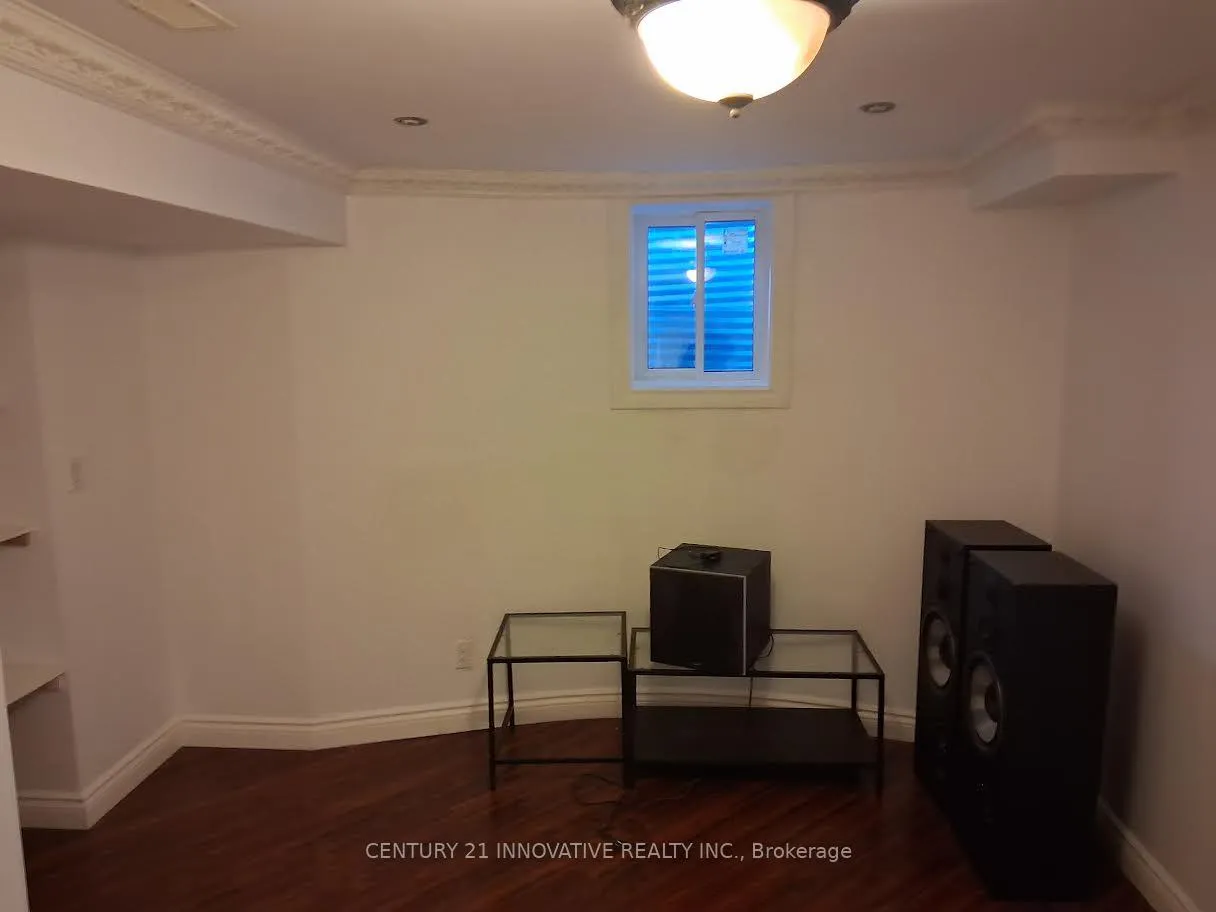 Photo 8 of Unit Bsmt, 54 Muscat Crescent, Ajax, Northeast Ajax — HOMEH