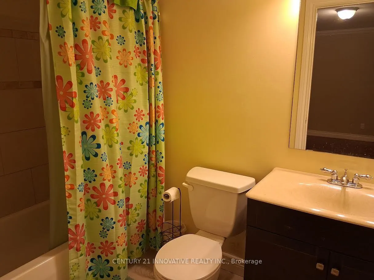 Photo 9 of Unit Bsmt, 54 Muscat Crescent, Ajax, Northeast Ajax — HOMEH