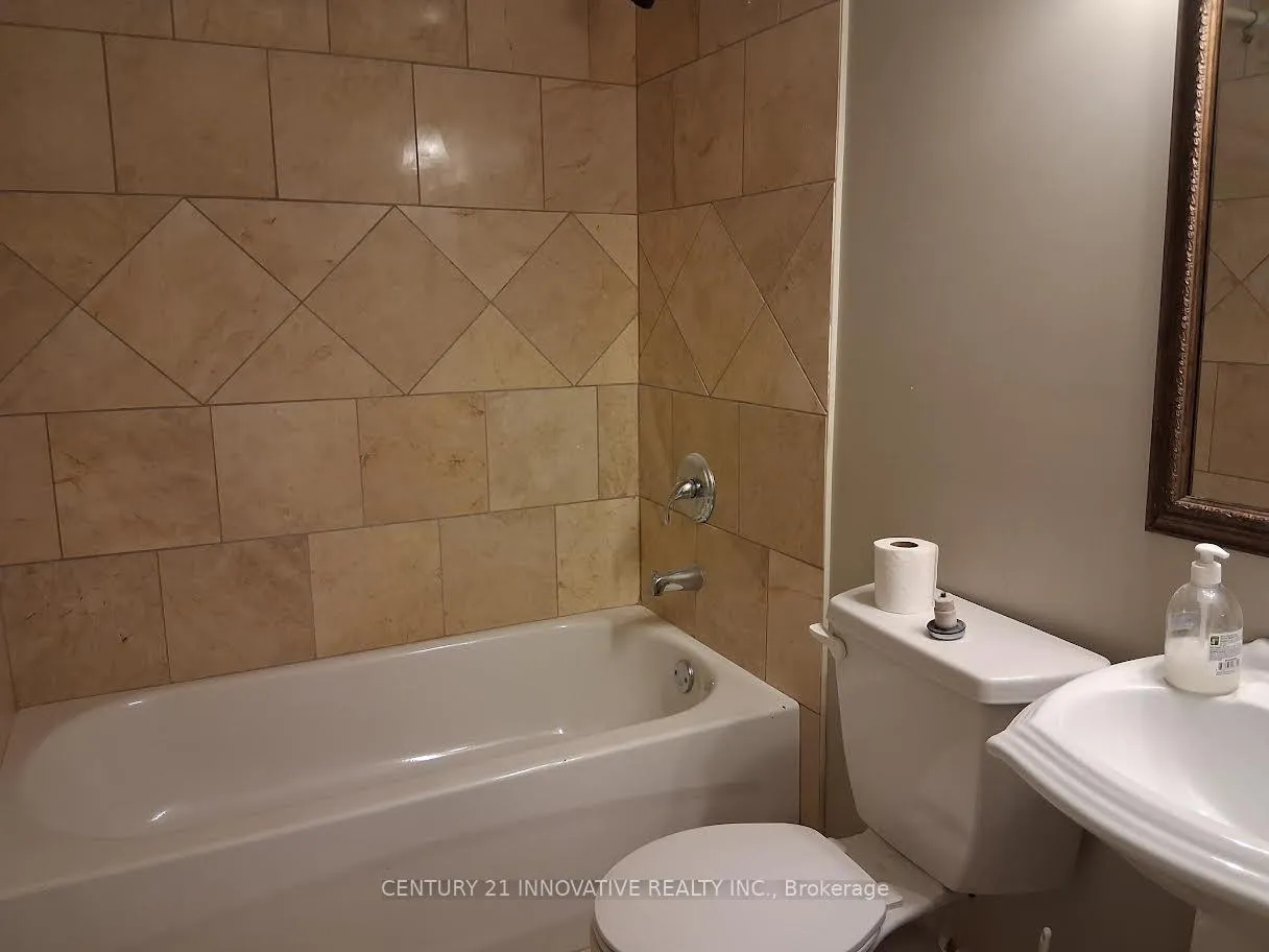 Photo 10 of Unit Bsmt, 54 Muscat Crescent, Ajax, Northeast Ajax — HOMEH