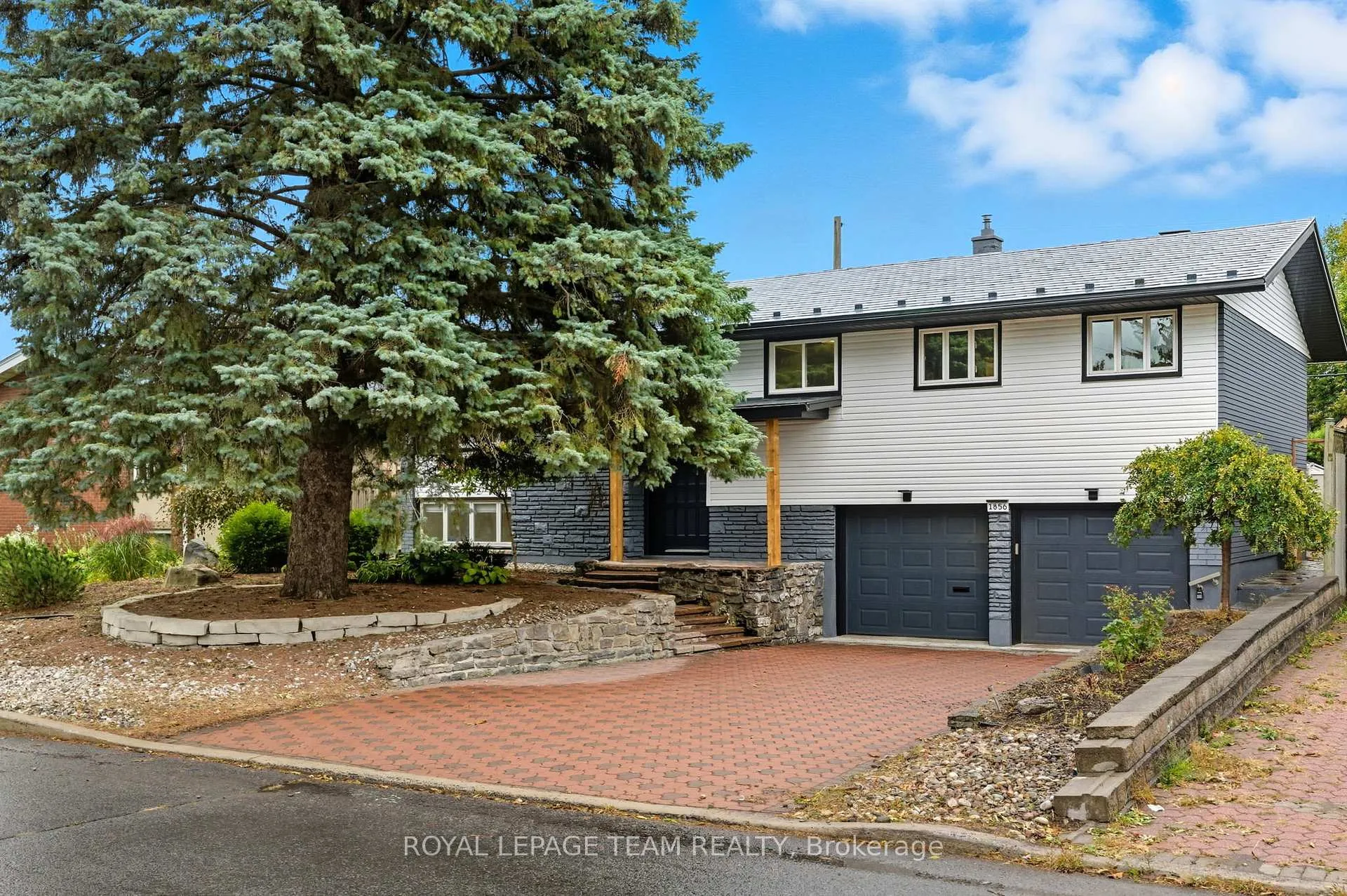 Photo 2 of 1856 Playfair Drive, Ottawa, Playfair Park — HOMEH