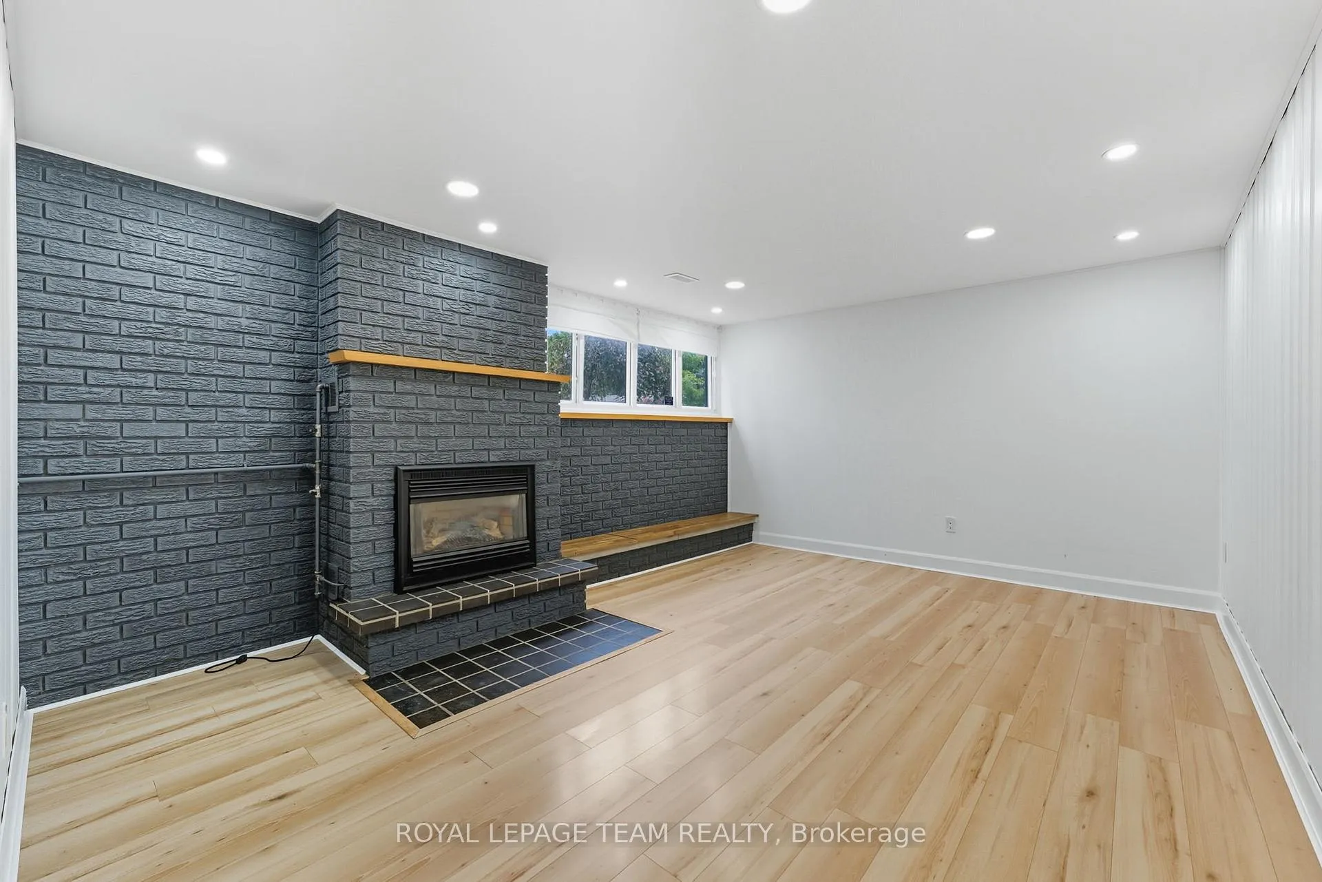 Photo 97 of 1856 Playfair Drive, Ottawa, Playfair Park — HOMEH