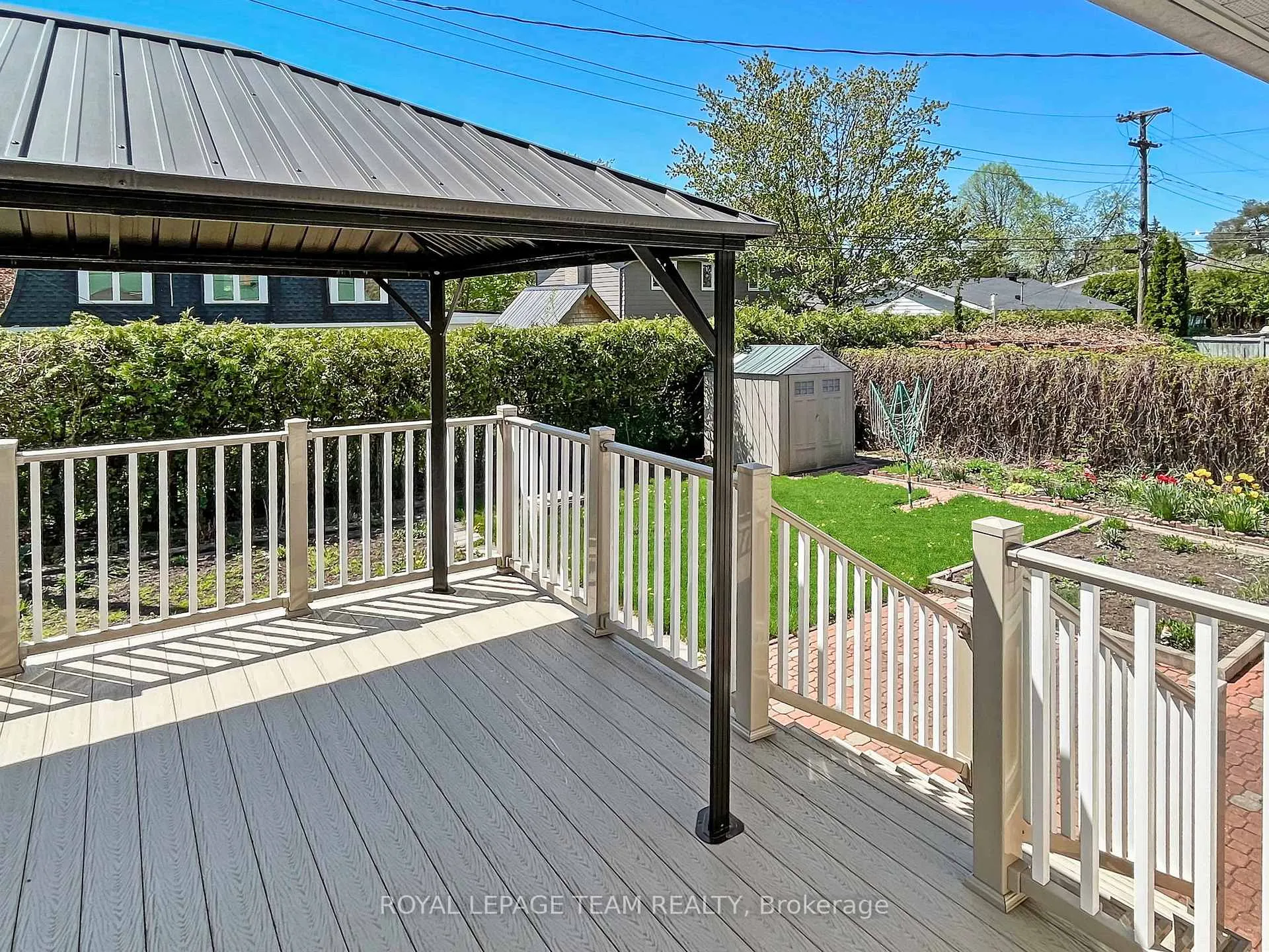 Photo 122 of 1856 Playfair Drive, Ottawa, Playfair Park — HOMEH