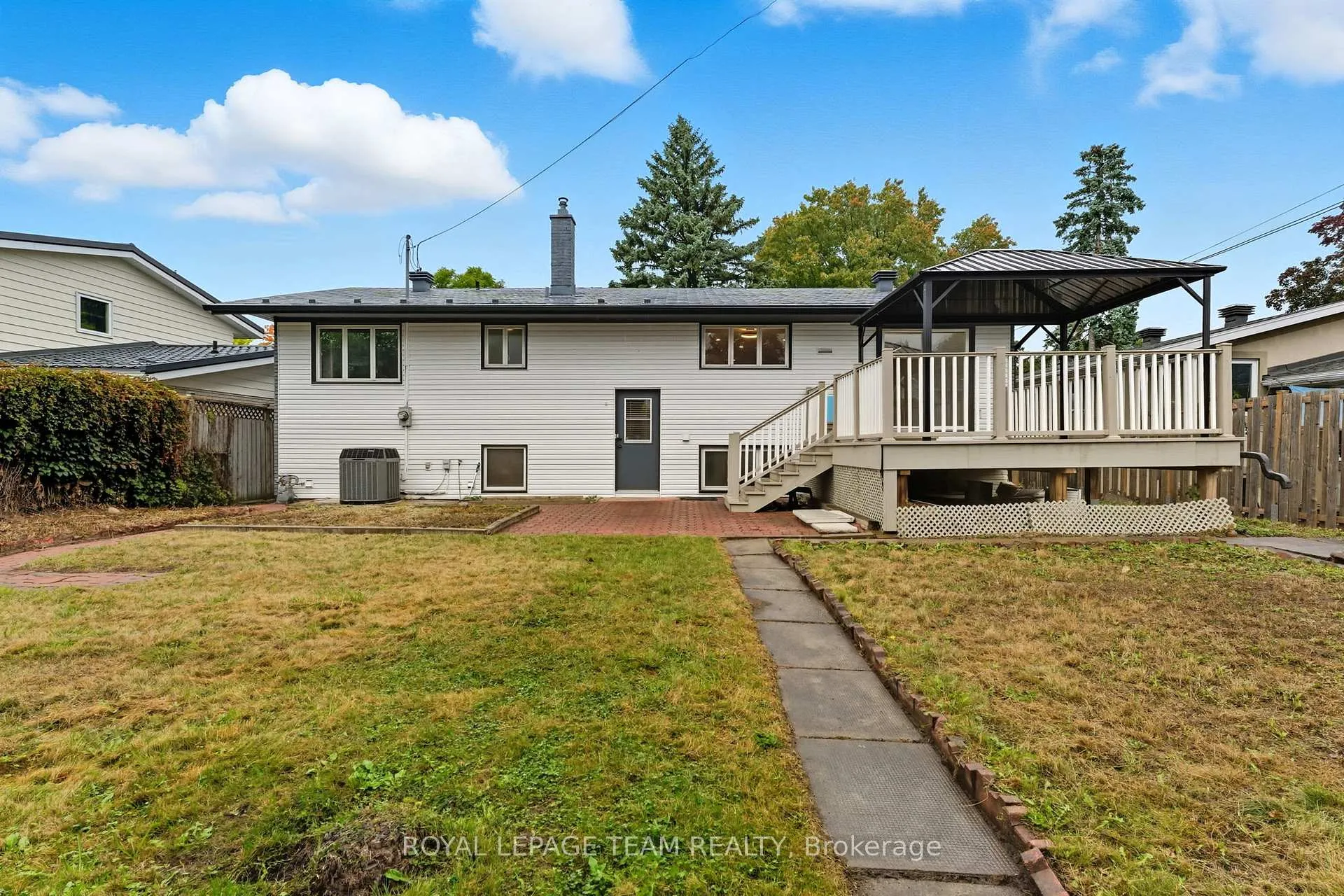 Photo 129 of 1856 Playfair Drive, Ottawa, Playfair Park — HOMEH