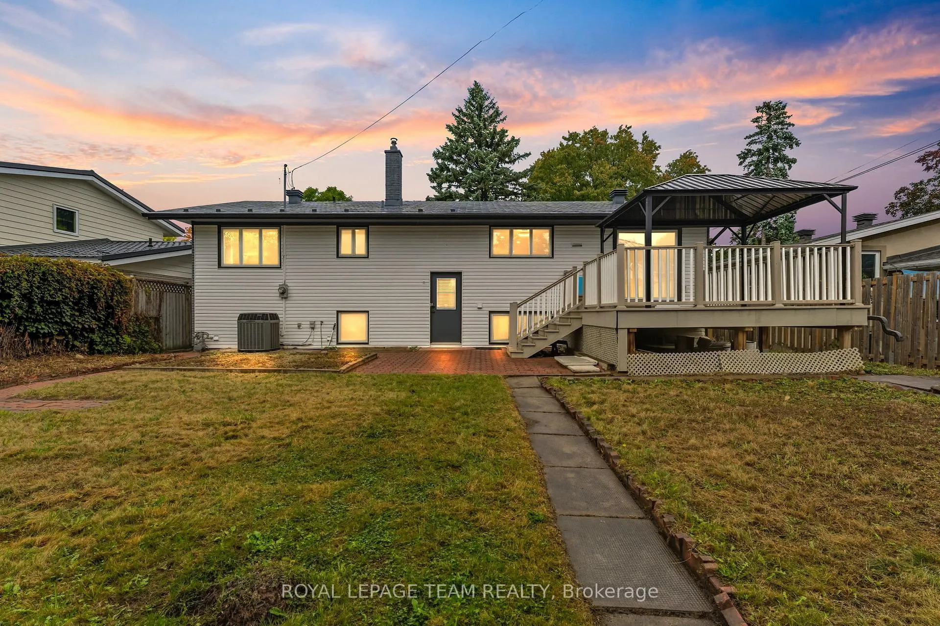 Photo 135 of 1856 Playfair Drive, Ottawa, Playfair Park — HOMEH
