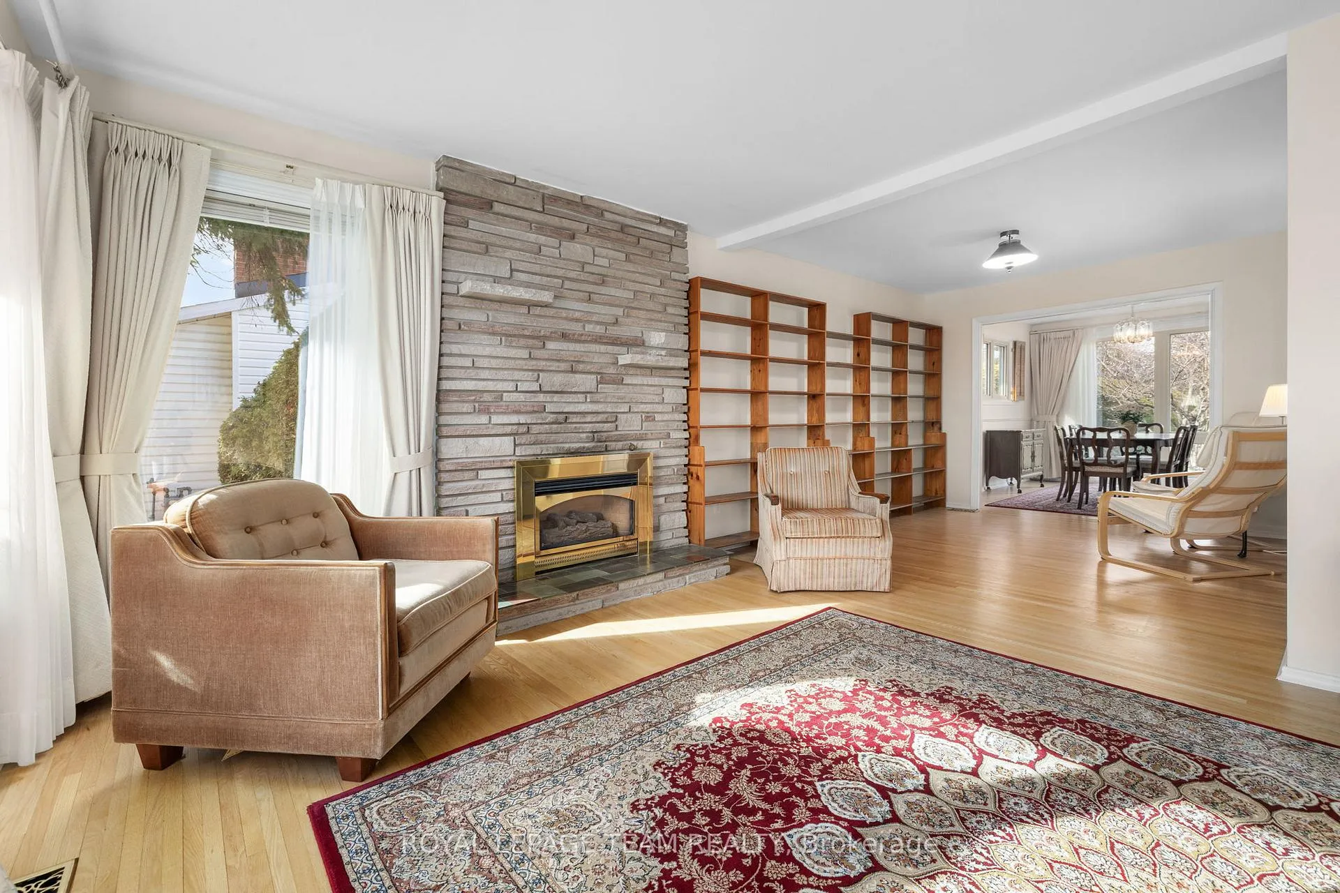 Photo 16 of 11 Cherrywood Drive, Ottawa, Arbeatha Park — HOMEH