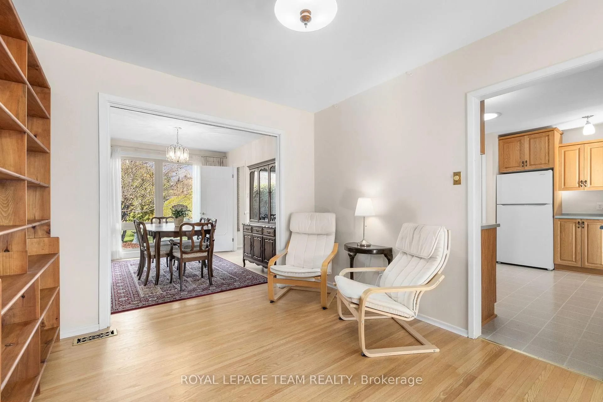 Photo 26 of 11 Cherrywood Drive, Ottawa, Arbeatha Park — HOMEH