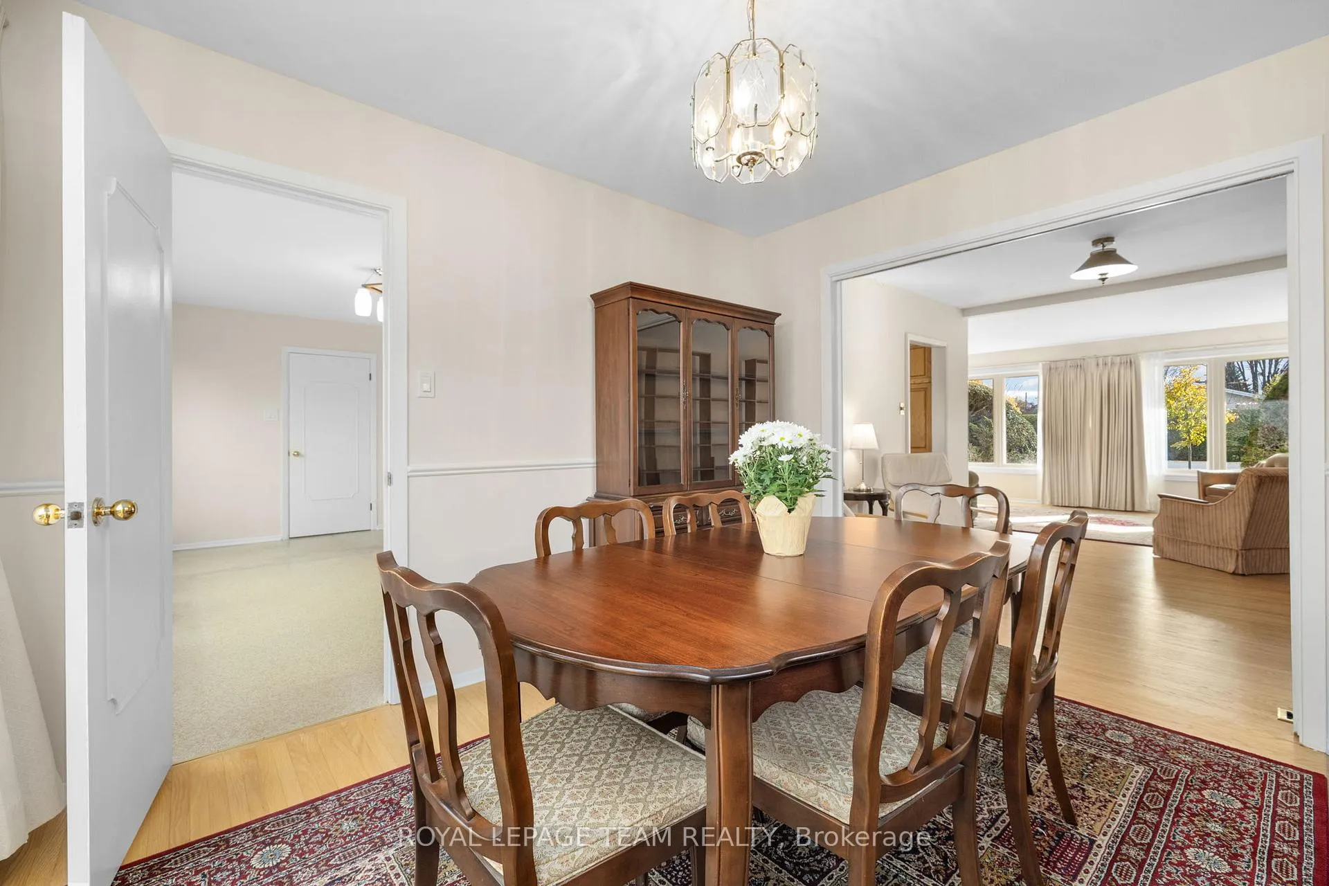 Photo 35 of 11 Cherrywood Drive, Ottawa, Arbeatha Park — HOMEH