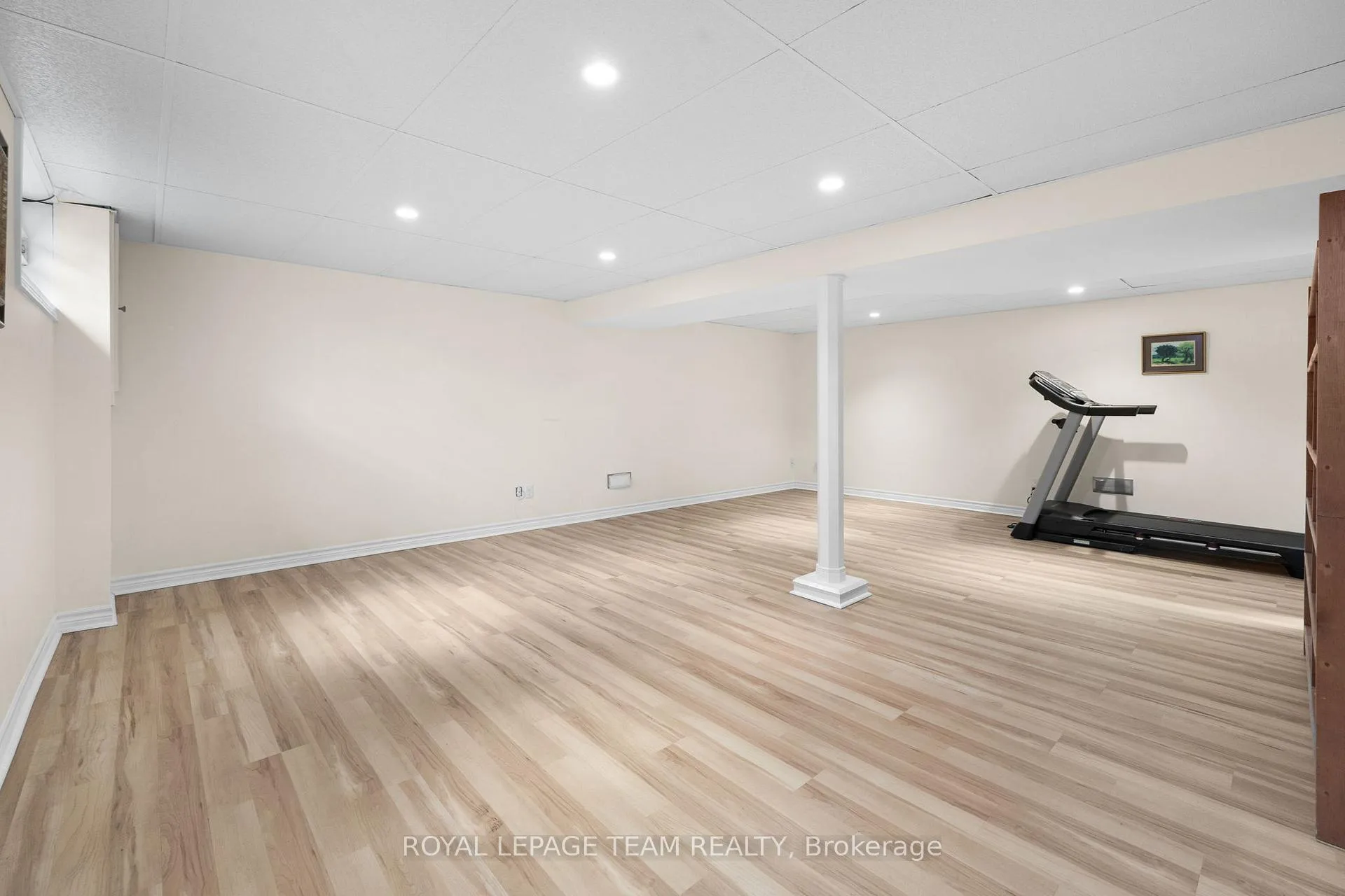 Photo 106 of 11 Cherrywood Drive, Ottawa, Arbeatha Park — HOMEH