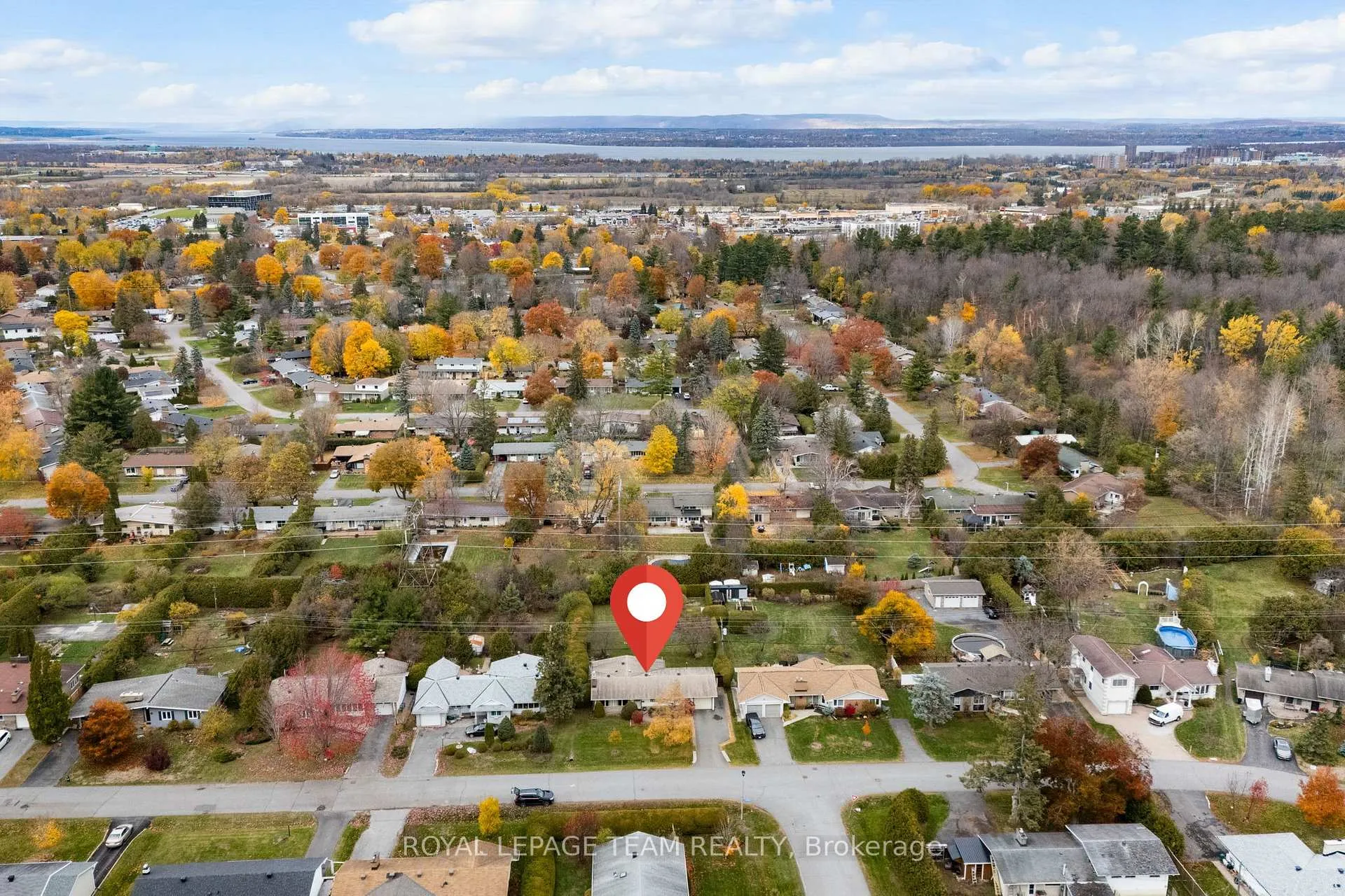 Photo 143 of 11 Cherrywood Drive, Ottawa, Arbeatha Park — HOMEH