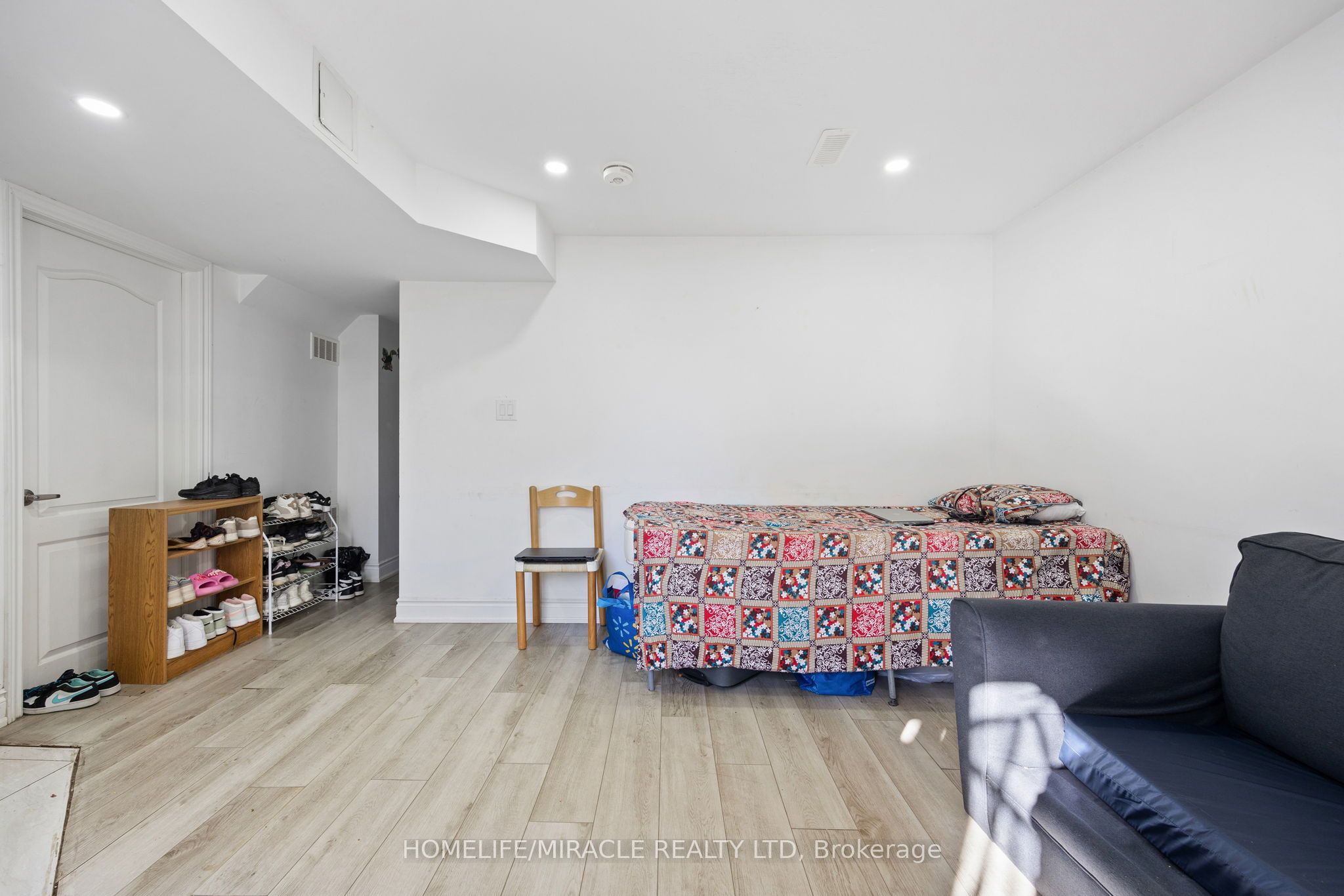 Photo 67 of 18 Amazon Court, Brampton, Sandringham-Wellington — HOMEH