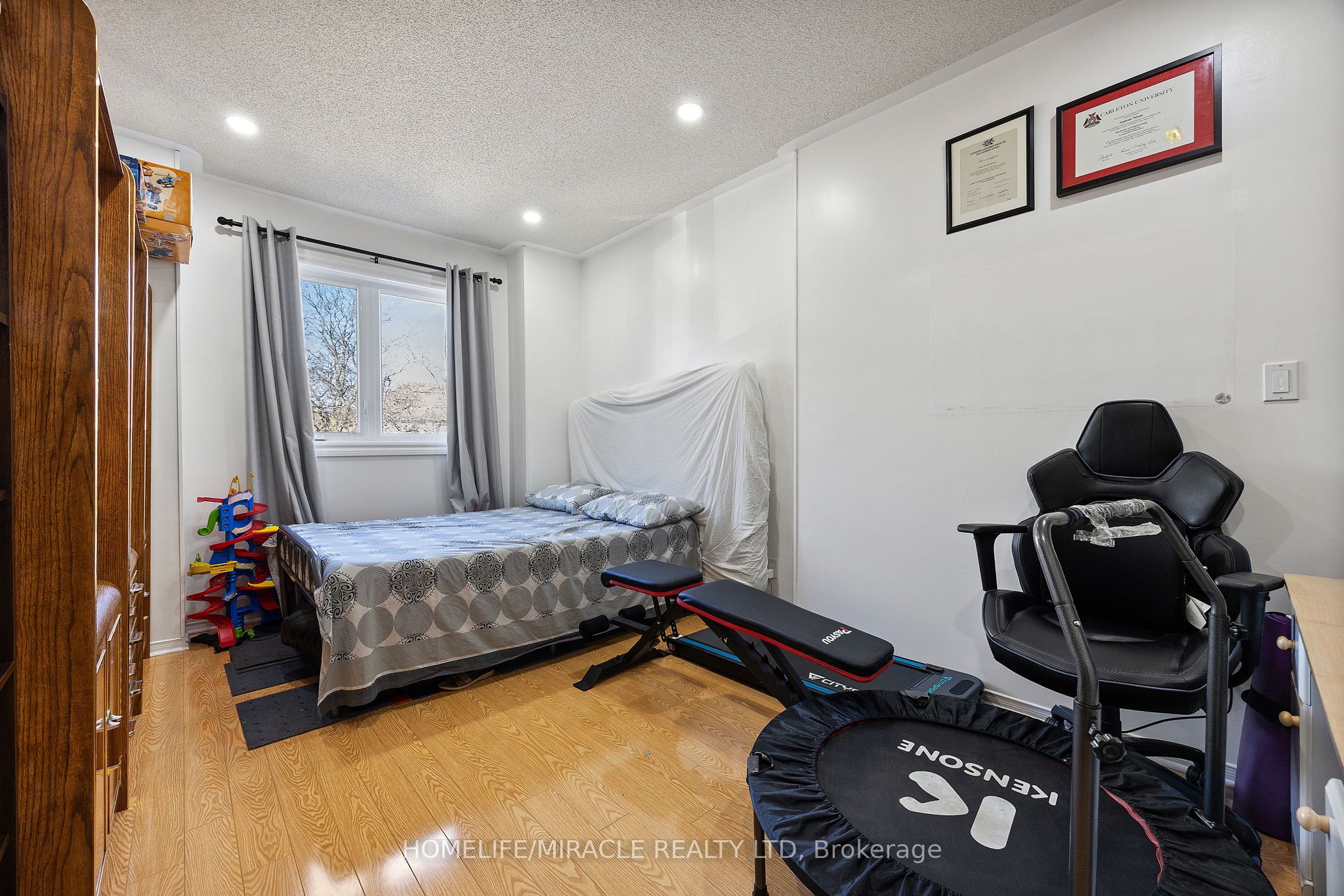 Photo 53 of 18 Amazon Court, Brampton, Sandringham-Wellington — HOMEH