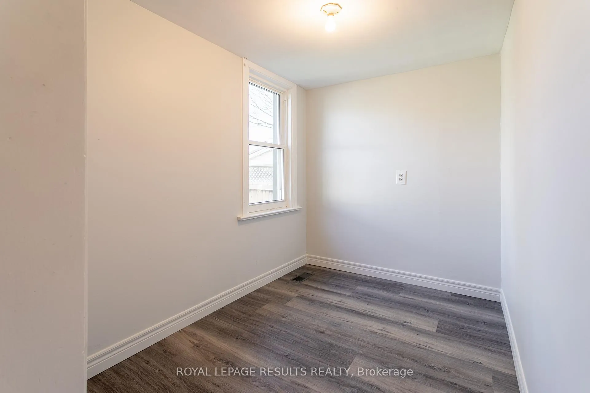 Photo 121 of Unit A, 333 Talbot Street, Aylmer — HOMEH