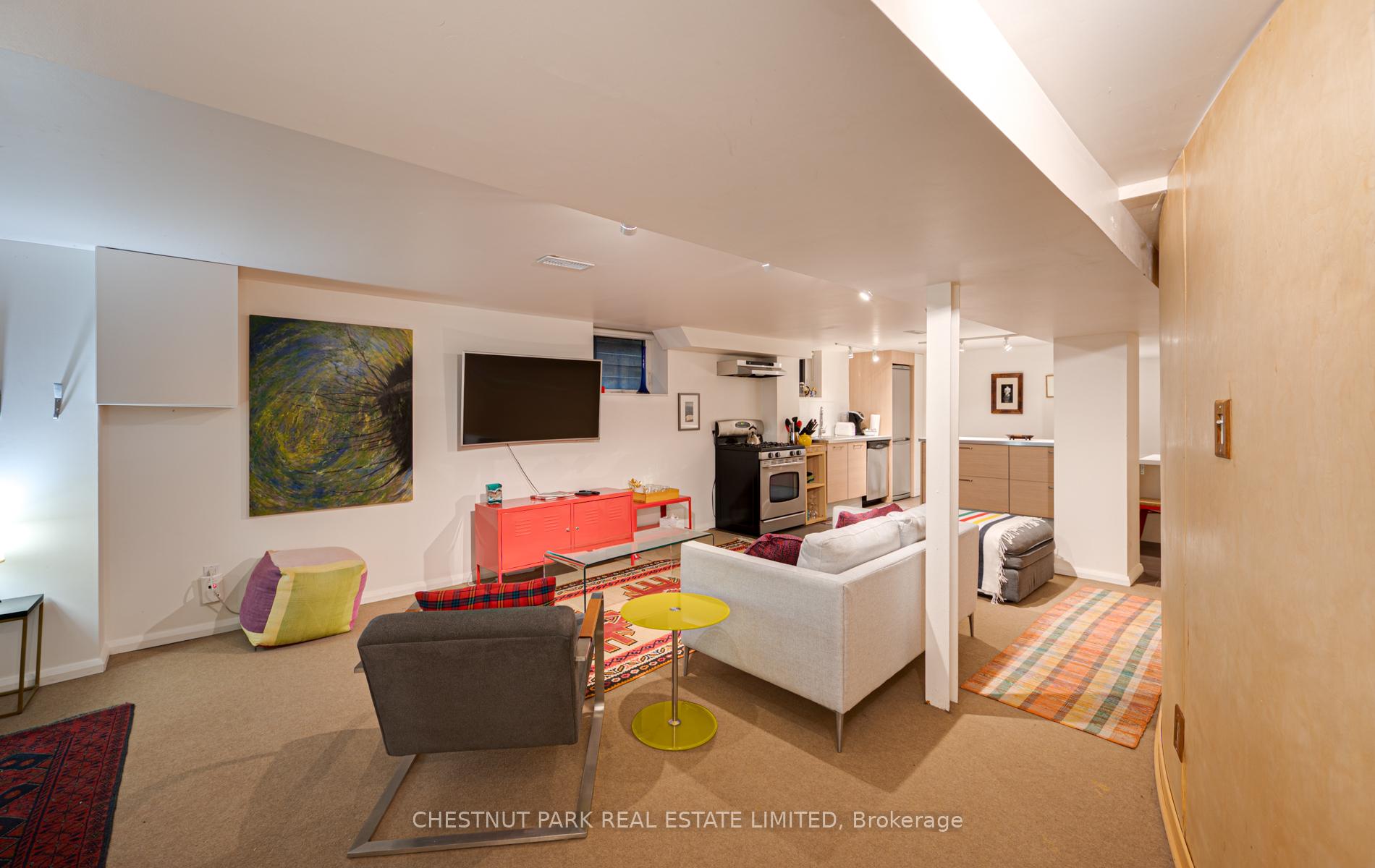 Photo 1 of Unit Lower, 76 Crawford Street, Toronto, Niagara — HOMEH