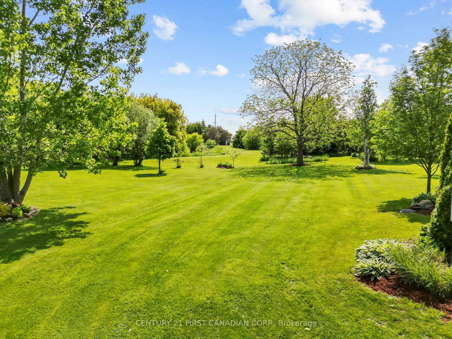 Photo 11 of 13972 Elginfield Road, Lucan Biddulph, Rural Lucan Biddulph — HOMEH