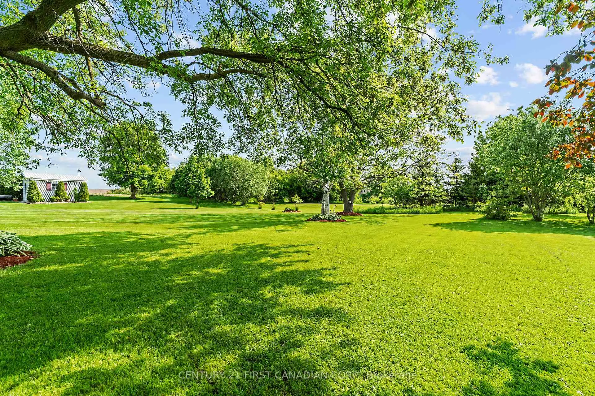 Photo 13 of 13972 Elginfield Road, Lucan Biddulph, Rural Lucan Biddulph — HOMEH