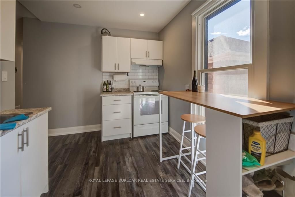 Photo 50 of 79 Lowell Avenue, St. Catharines, Downtown — HOMEH