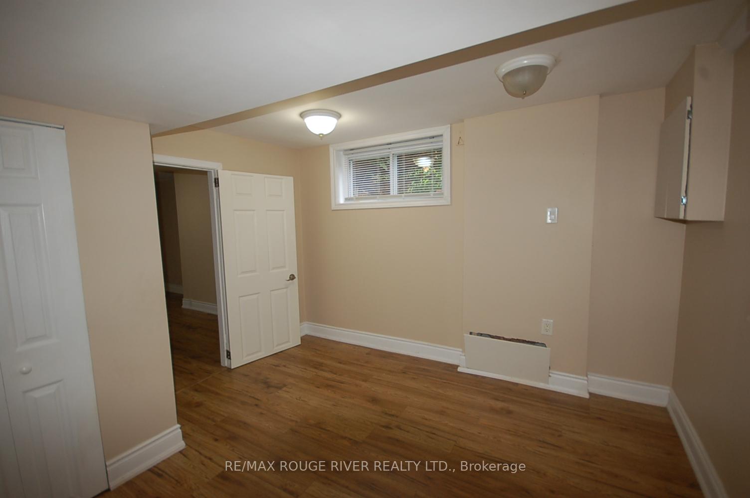 Photo 15 of 72 Lawson Road, Scarborough, Centennial Scarborough — HOMEH