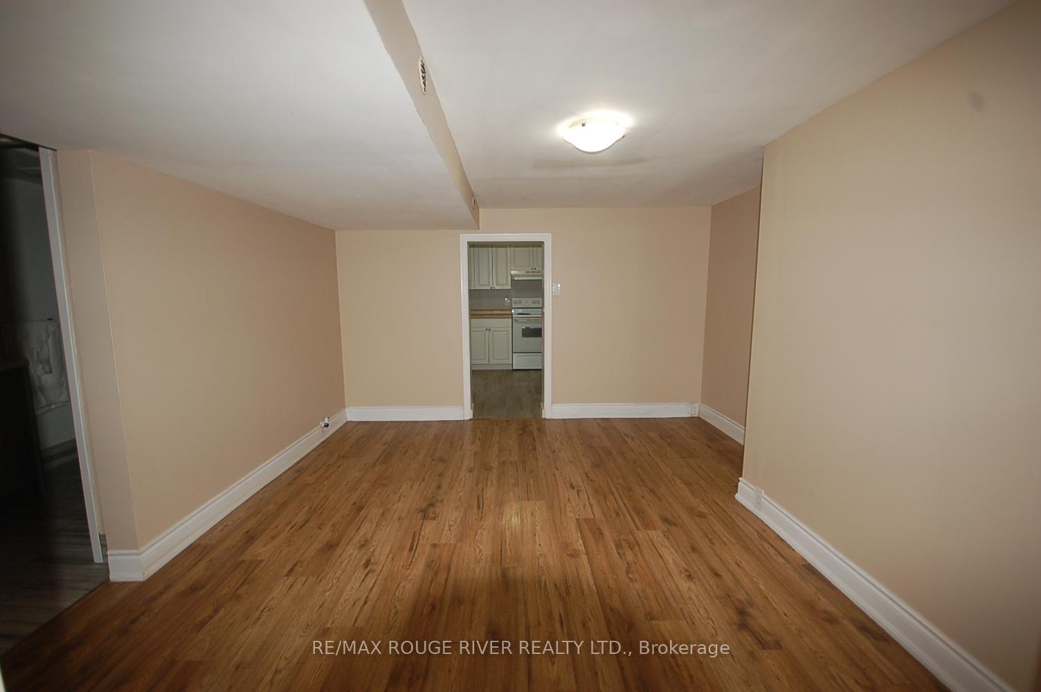 Photo 17 of 72 Lawson Road, Scarborough, Centennial Scarborough — HOMEH