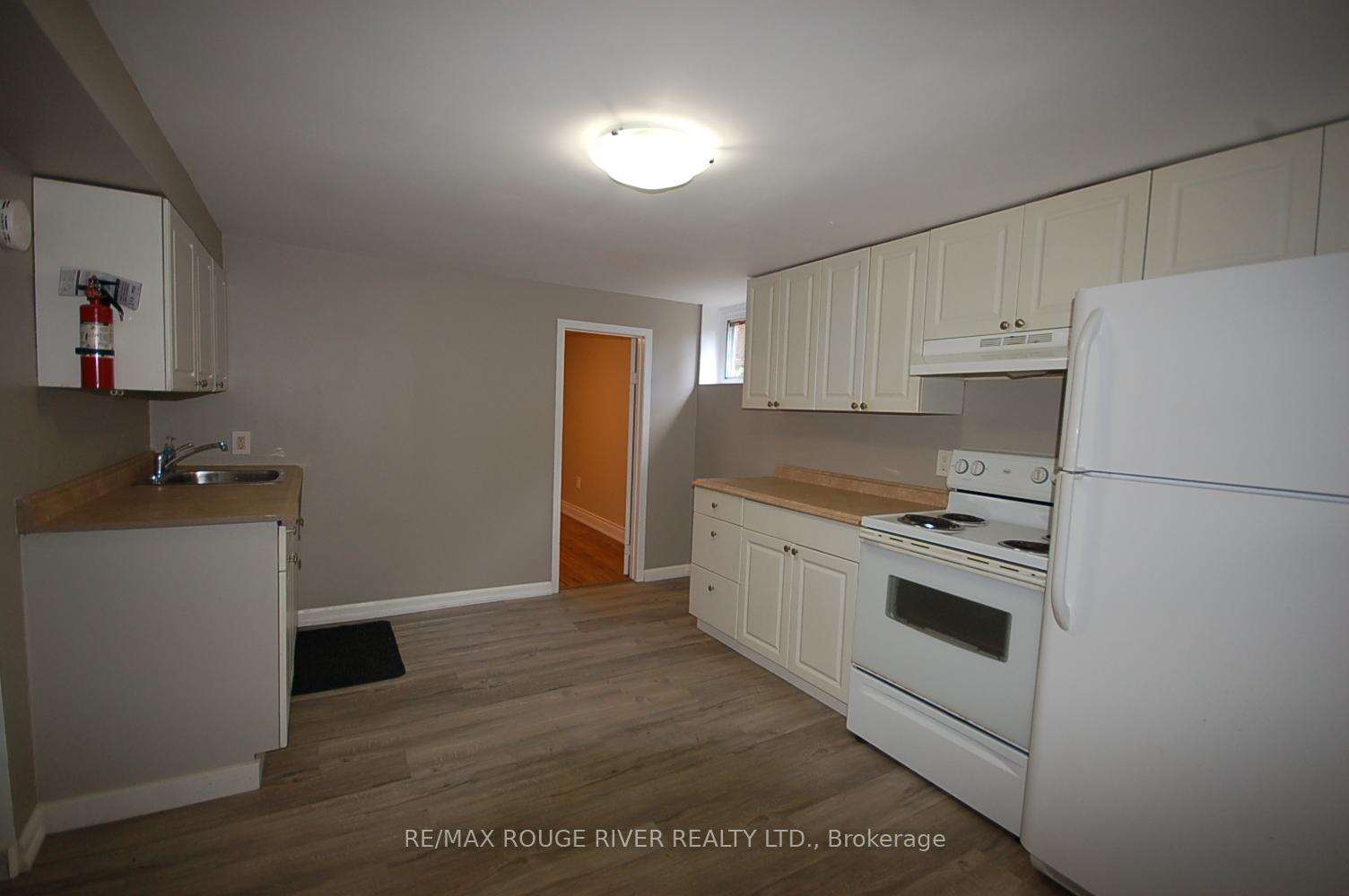 Photo 18 of 72 Lawson Road, Scarborough, Centennial Scarborough — HOMEH