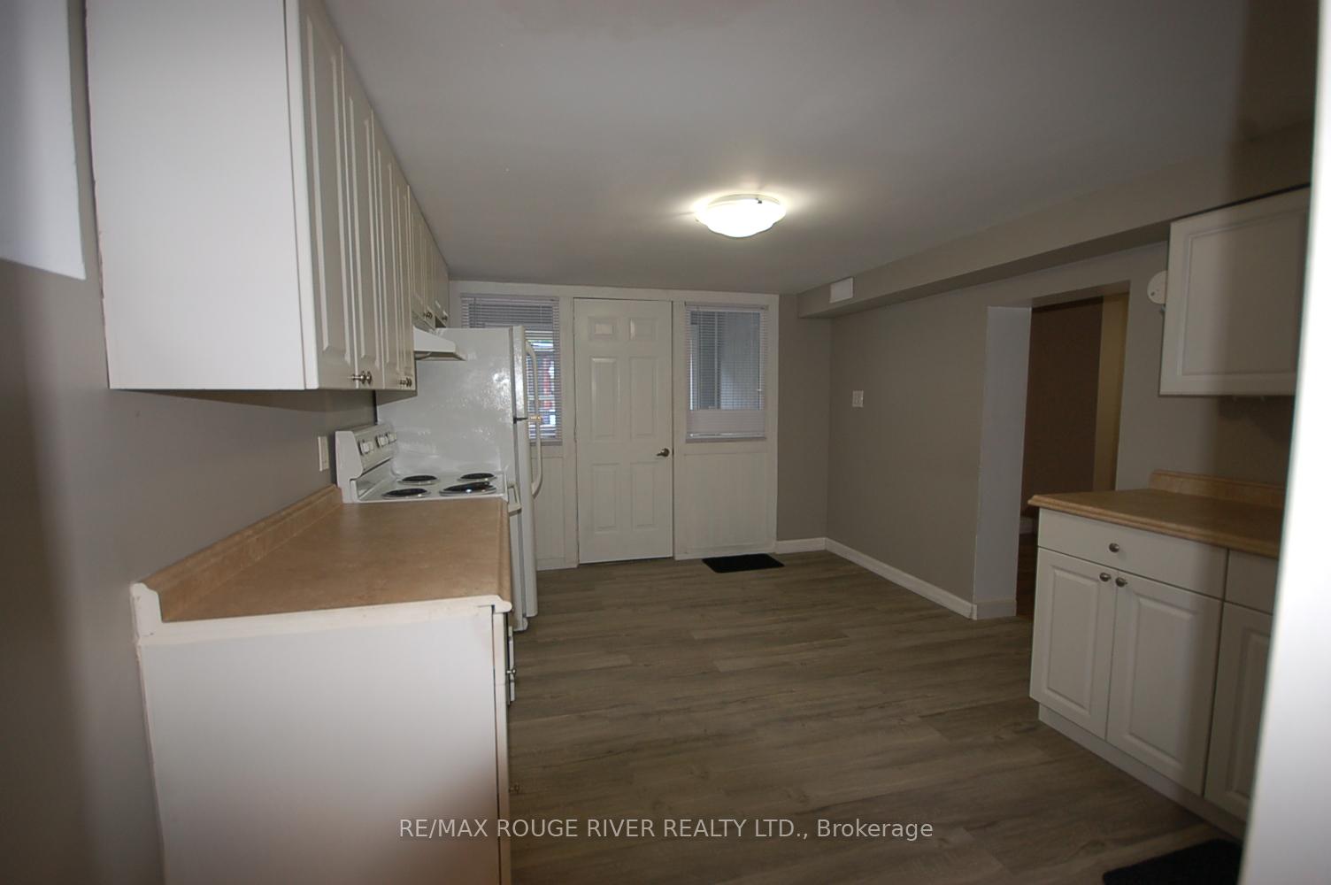 Photo 19 of 72 Lawson Road, Scarborough, Centennial Scarborough — HOMEH