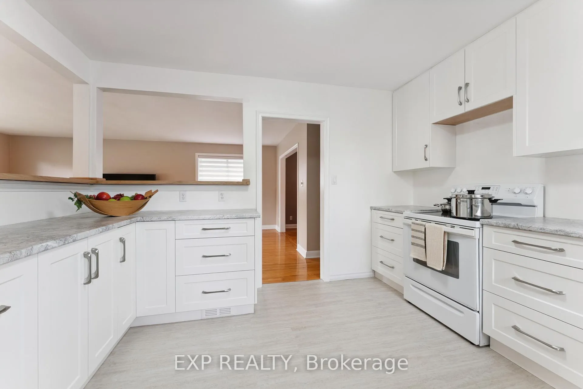 Photo 112 of 218 Farley Avenue, Belleville, Belleville Ward — HOMEH