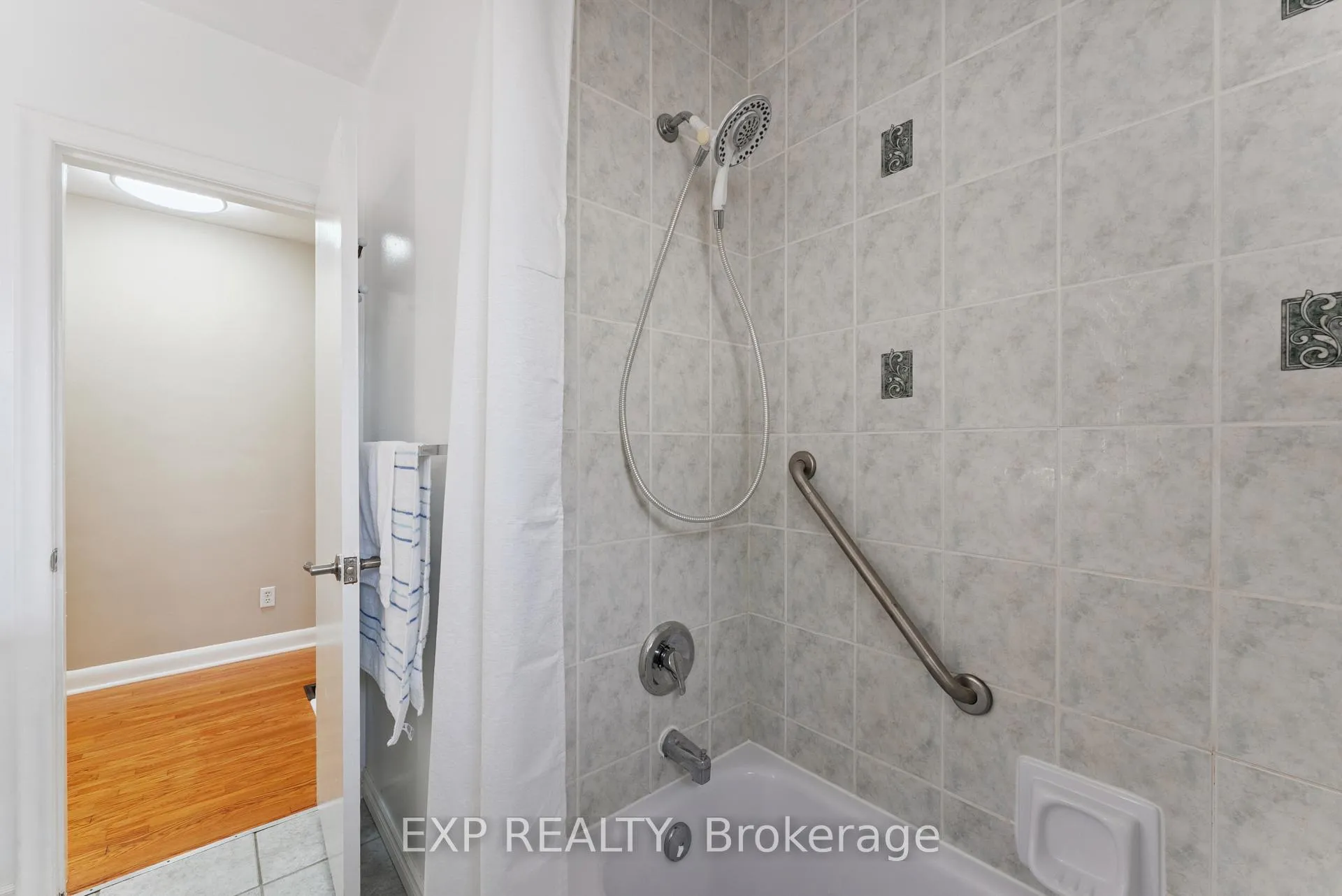 Photo 146 of 218 Farley Avenue, Belleville, Belleville Ward — HOMEH