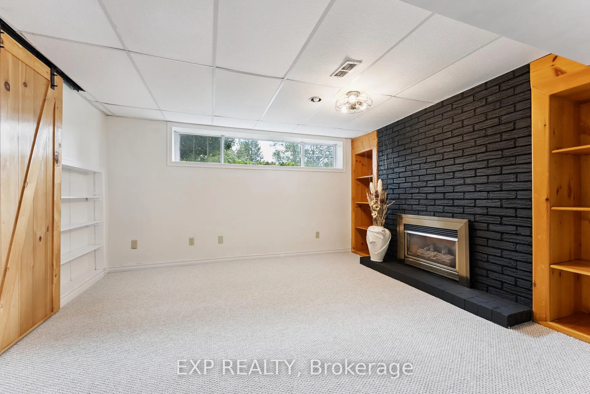 Photo 211 of 218 Farley Avenue, Belleville, Belleville Ward — HOMEH