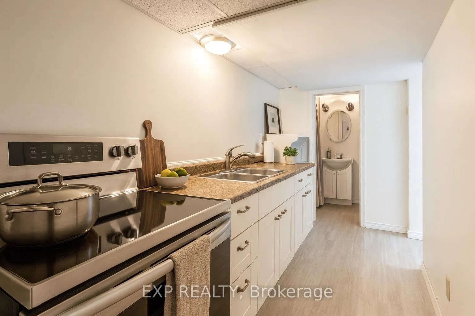 Photo 251 of 218 Farley Avenue, Belleville, Belleville Ward — HOMEH