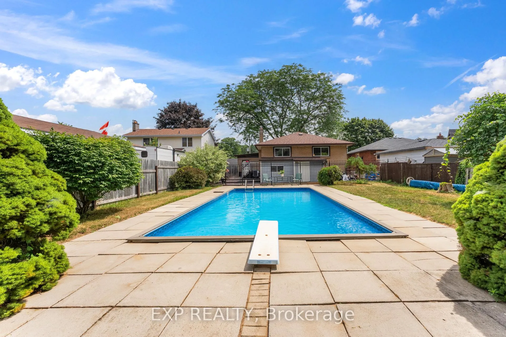 Photo 343 of 218 Farley Avenue, Belleville, Belleville Ward — HOMEH