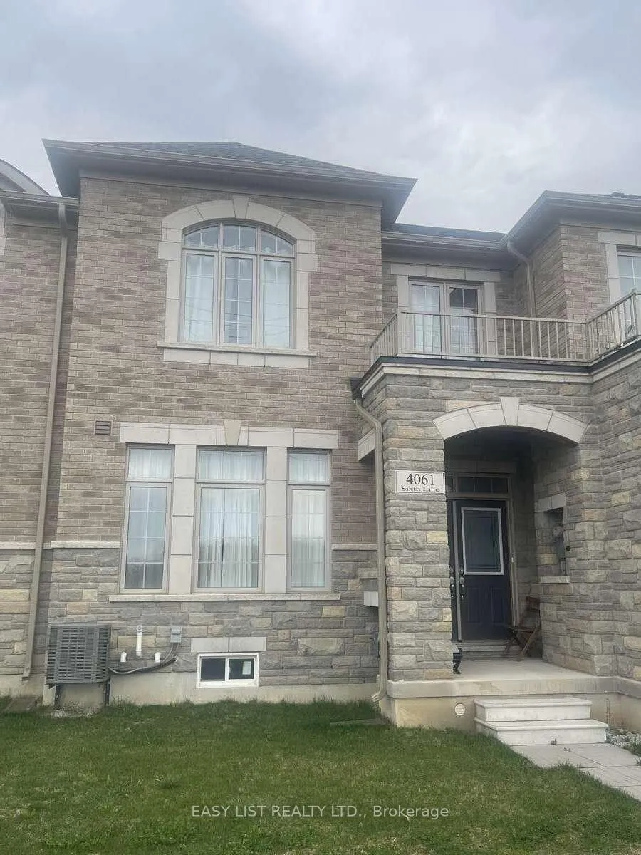 Photo 2 of 4061 Sixth Line, Oakville, Glenorchy — HOMEH