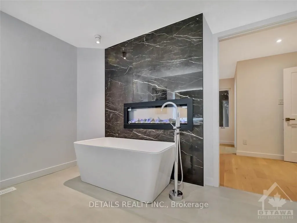 Photo 400 of 20 Dunham Street, Ottawa, Cardinal Heights — HOMEH