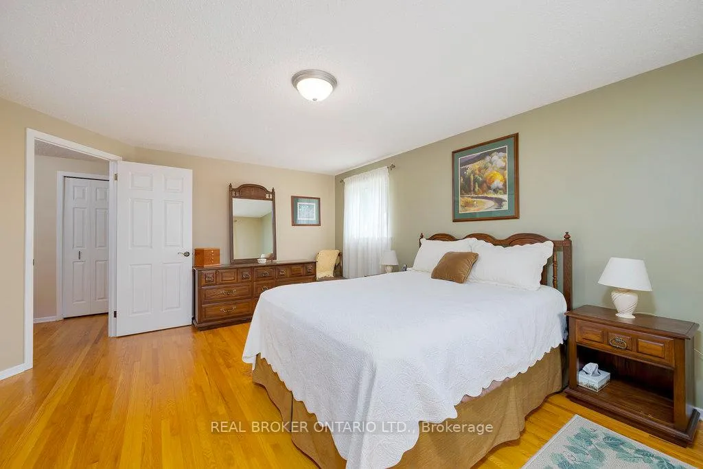 Photo 468 of 31 Oakhurst Crescent, Ottawa, Blackburn Hamlet — HOMEH